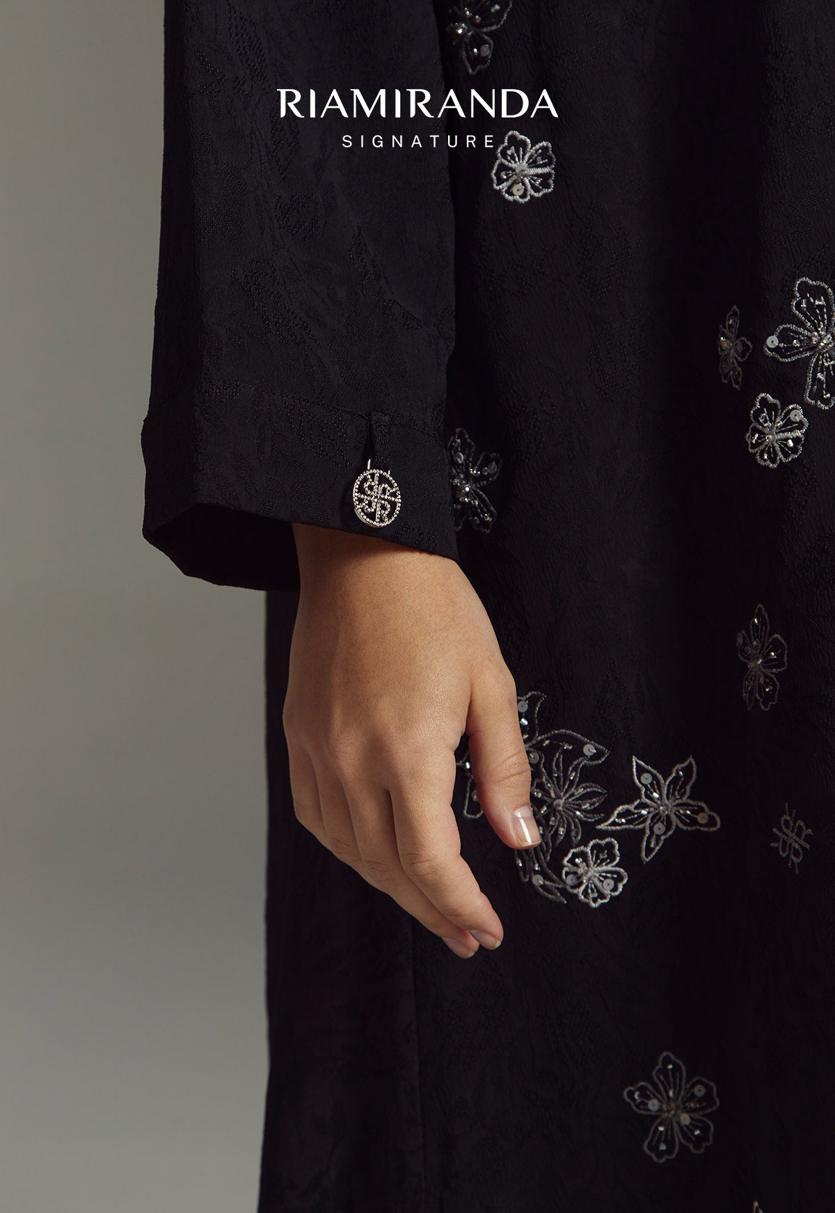 LAMEERA LONG OUTER