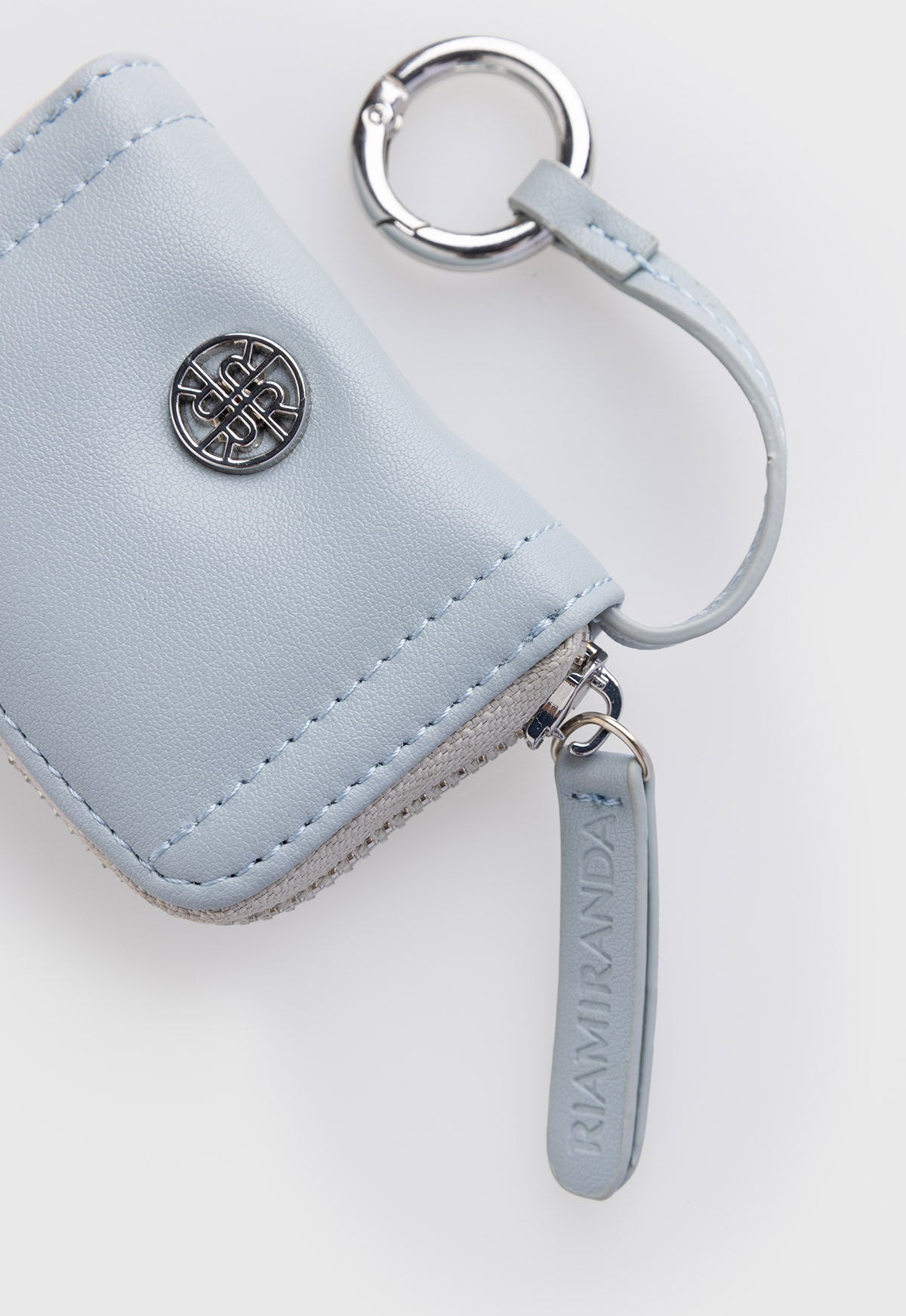 KALILA AIRPOD CASE