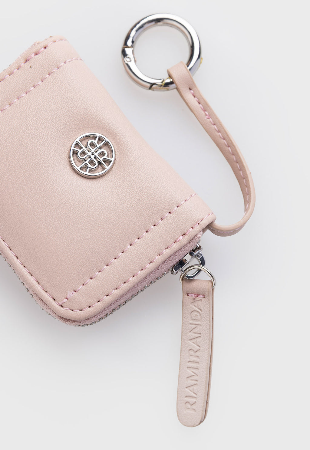 KALILA AIRPOD CASE