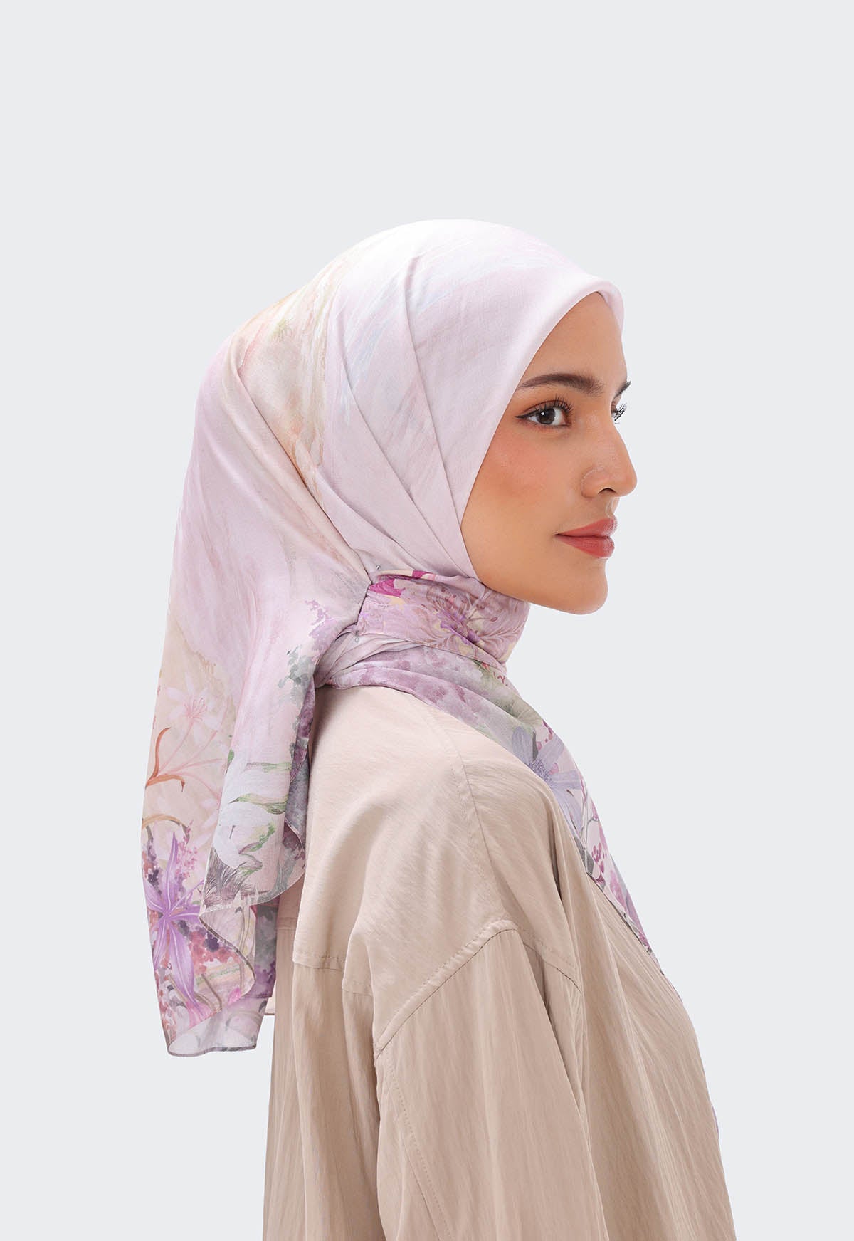 NAIRA SCARF