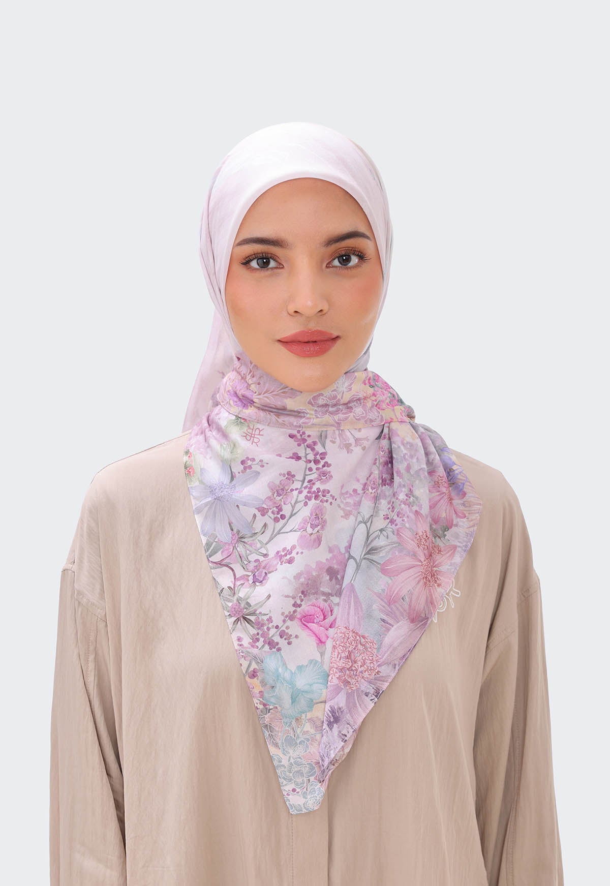 NAIRA SCARF