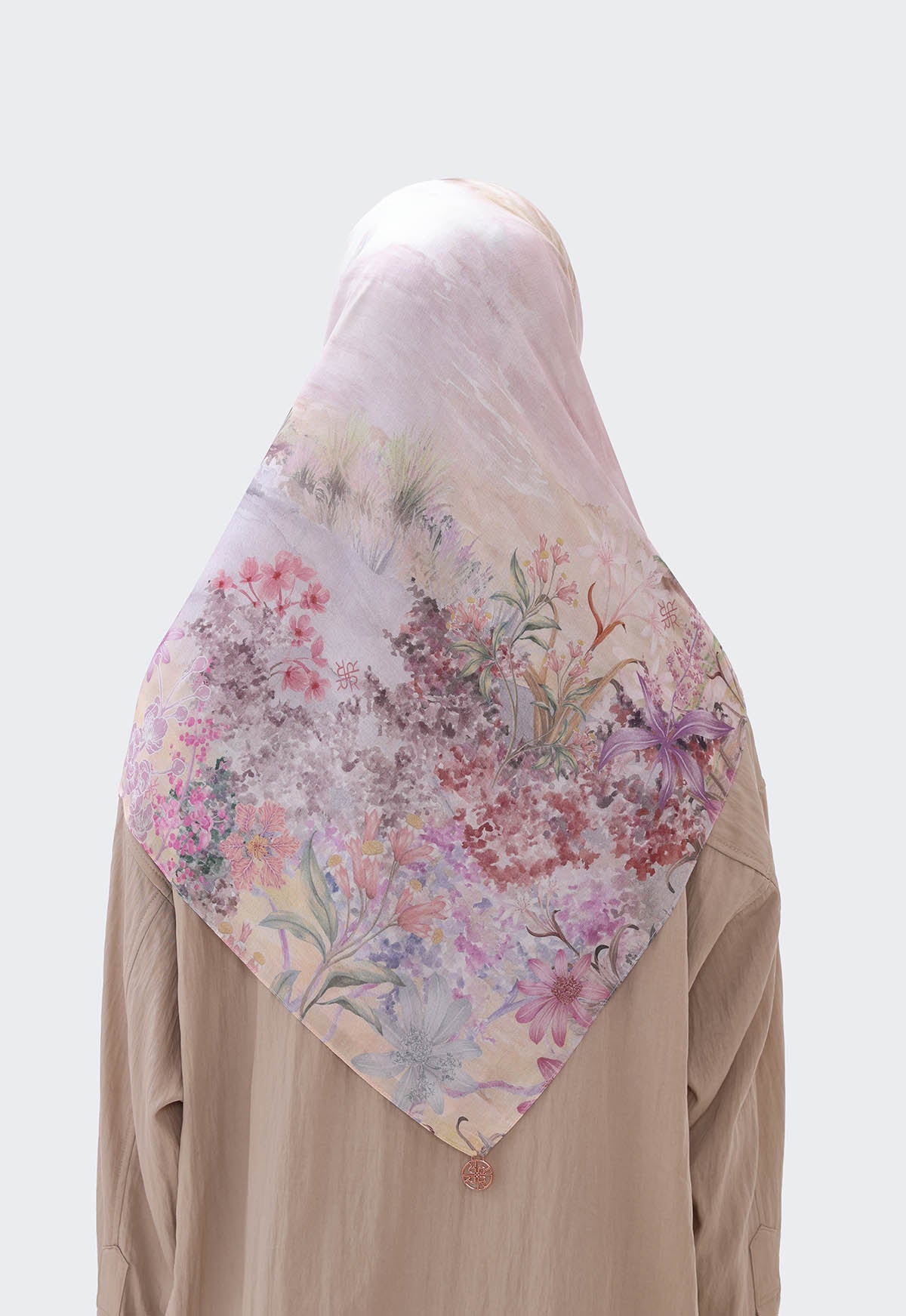 NAIRA SCARF