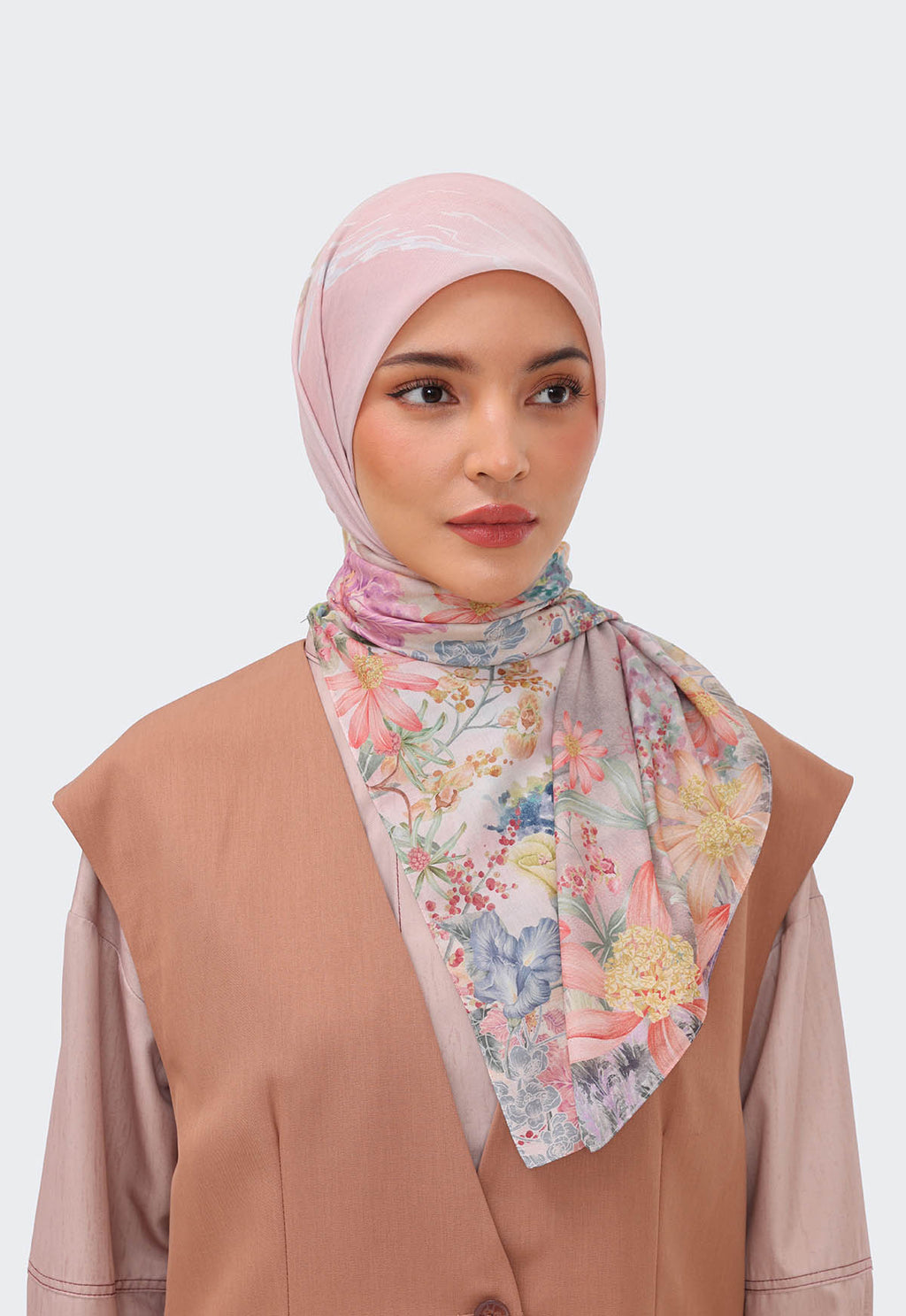 NAIRA SCARF