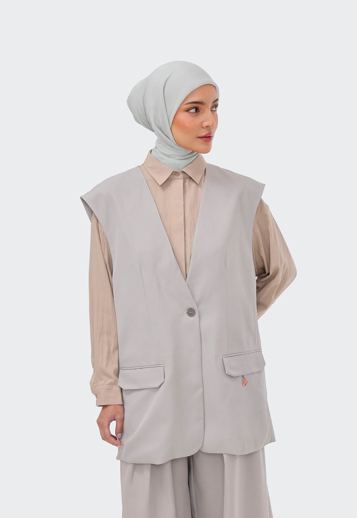 ISANDER VEST