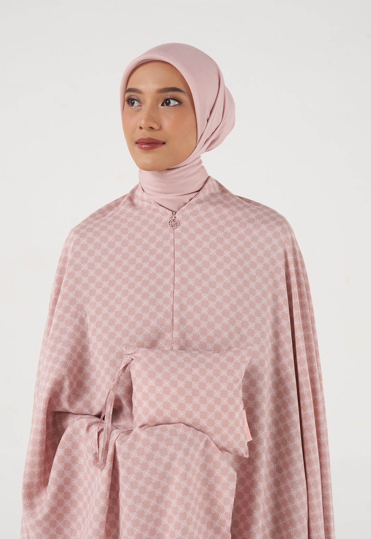 NOORA MONOGRAM PRAYER SET
