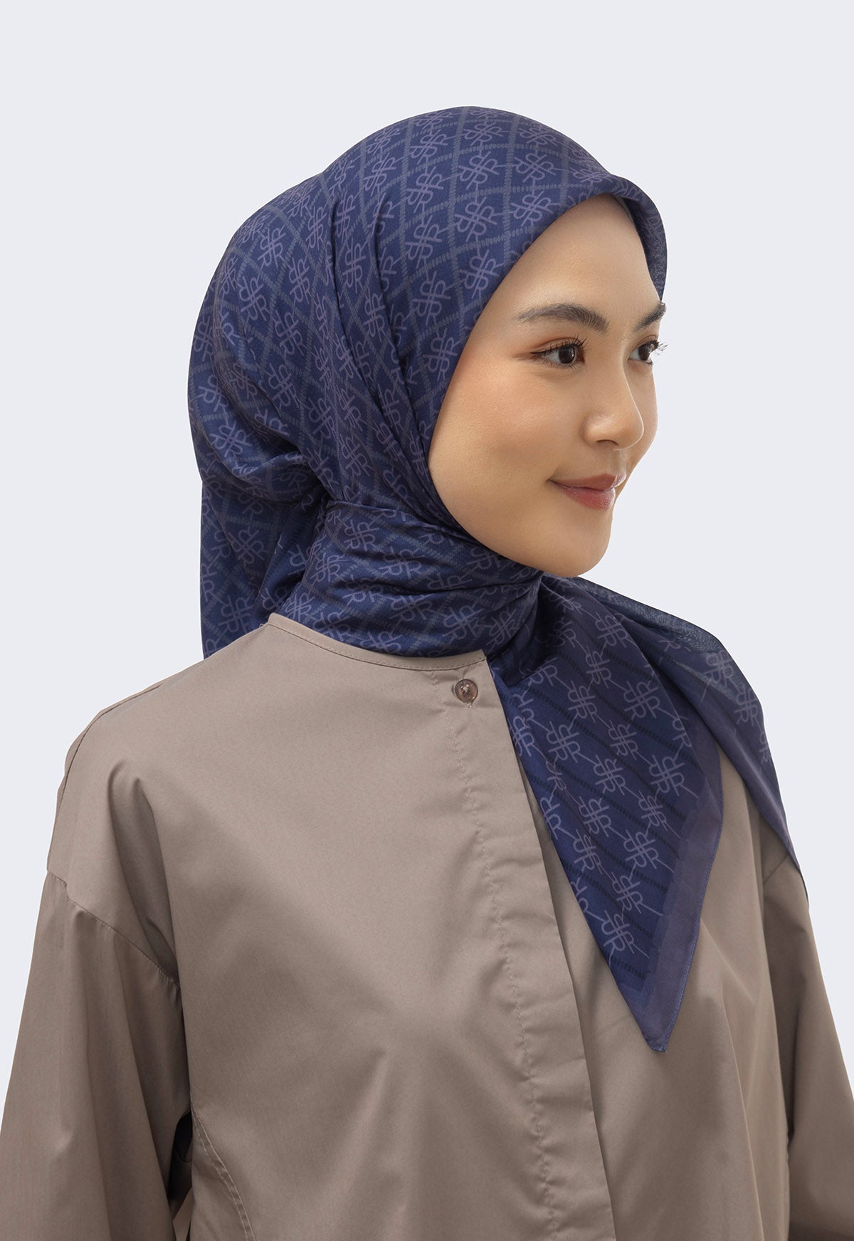 SORAYA MONOGRAM SCARF