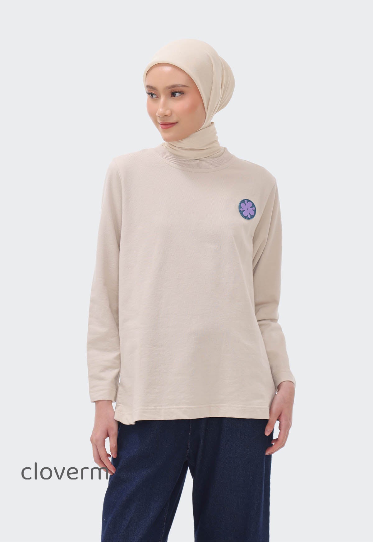ARELA T-SHIRT