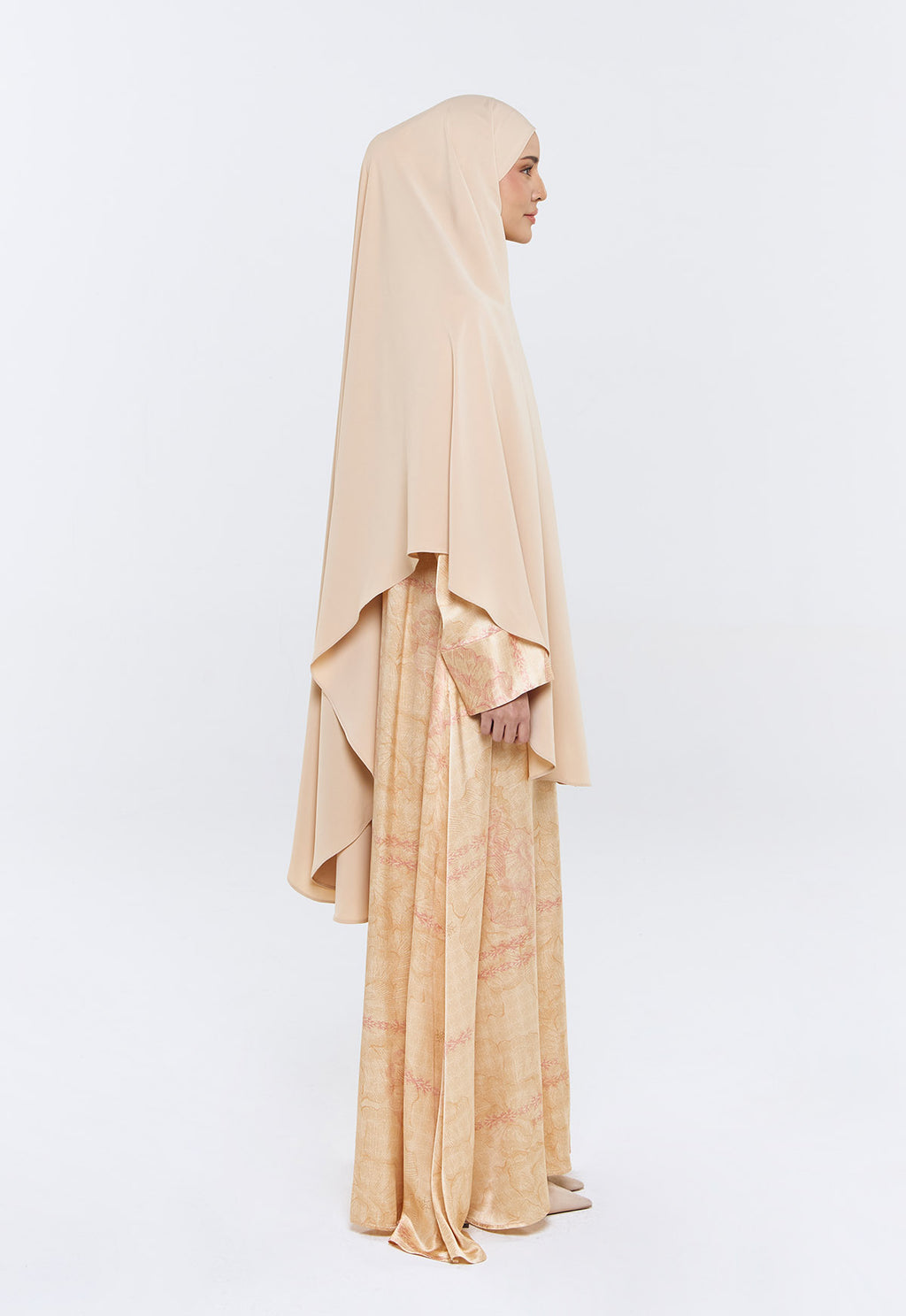 MAHIRA KHIMAR