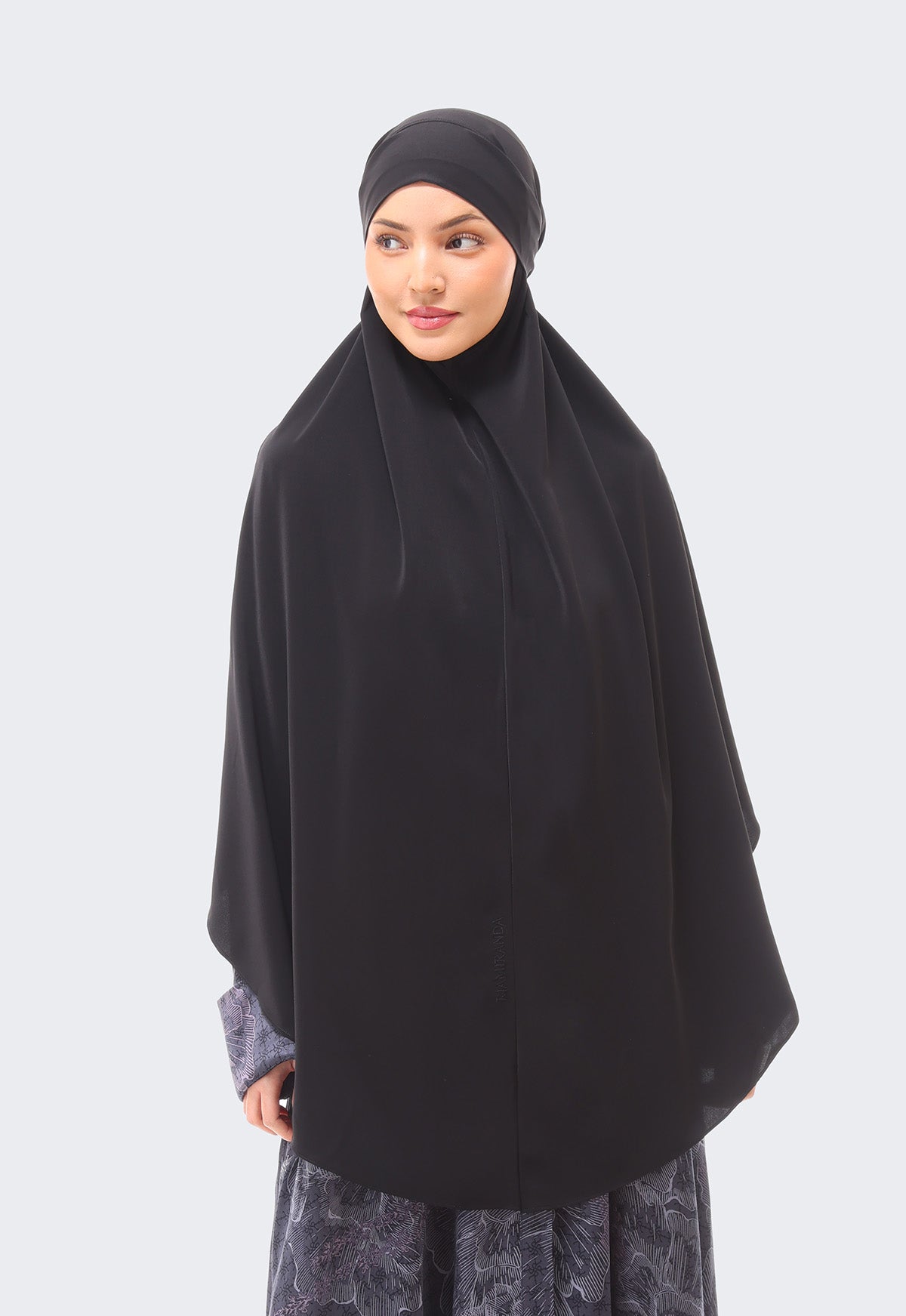 MAHIRA KHIMAR