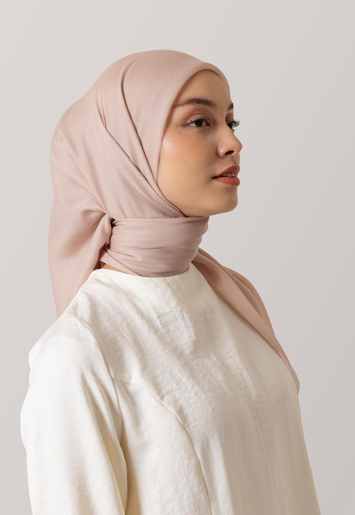 RARINA PARIS SCARF