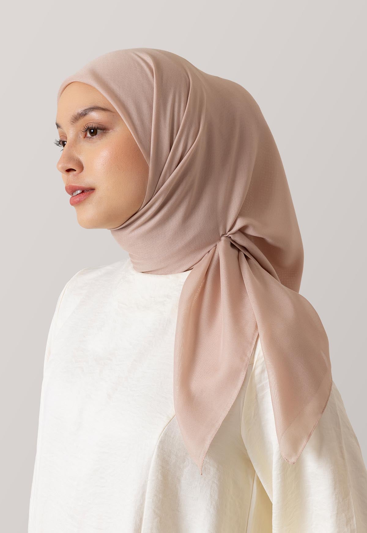 RARINA PARIS SCARF