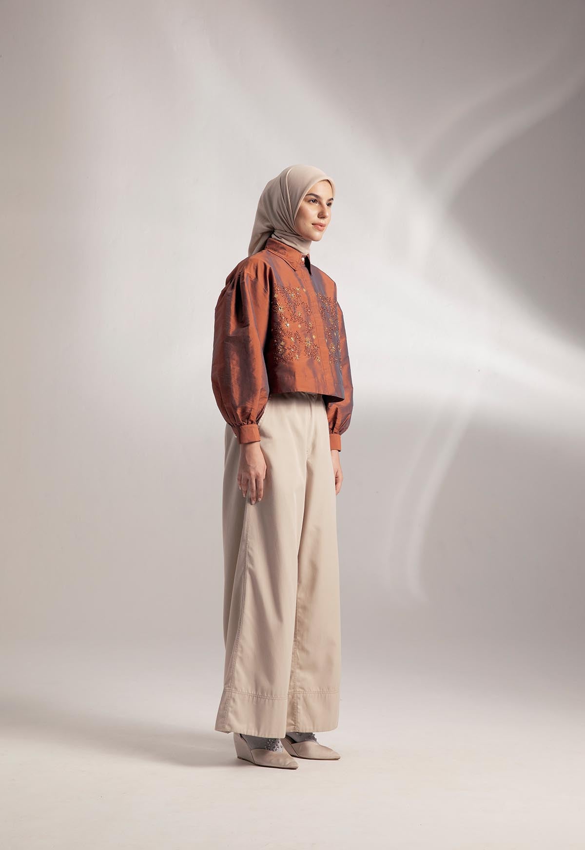VELLA CROP JACKET
