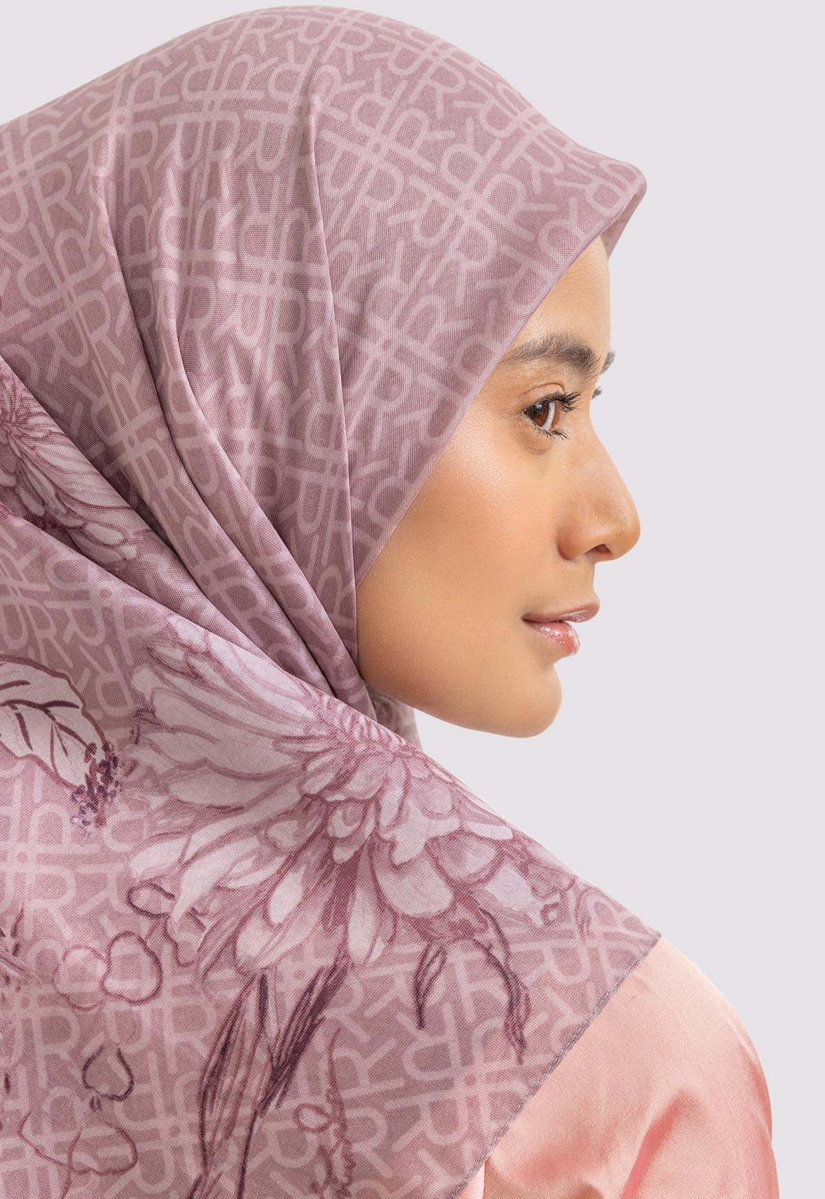 SAZWA SCARF