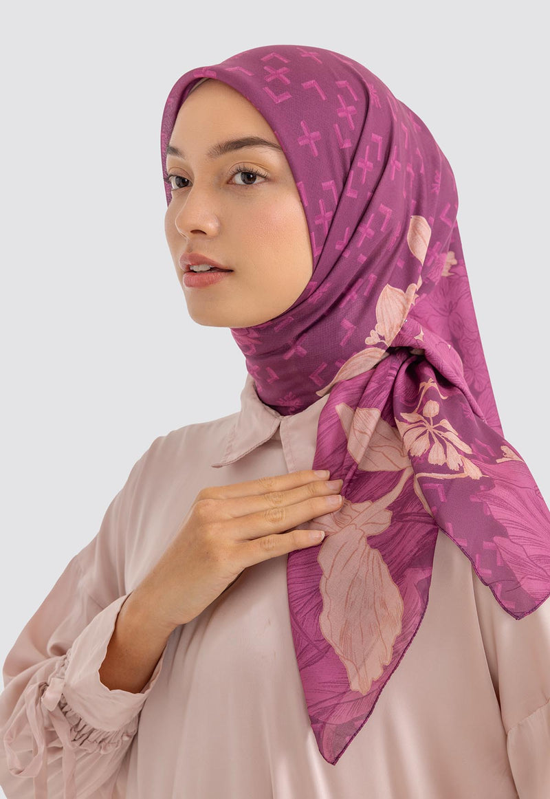 LYRIA SCARF