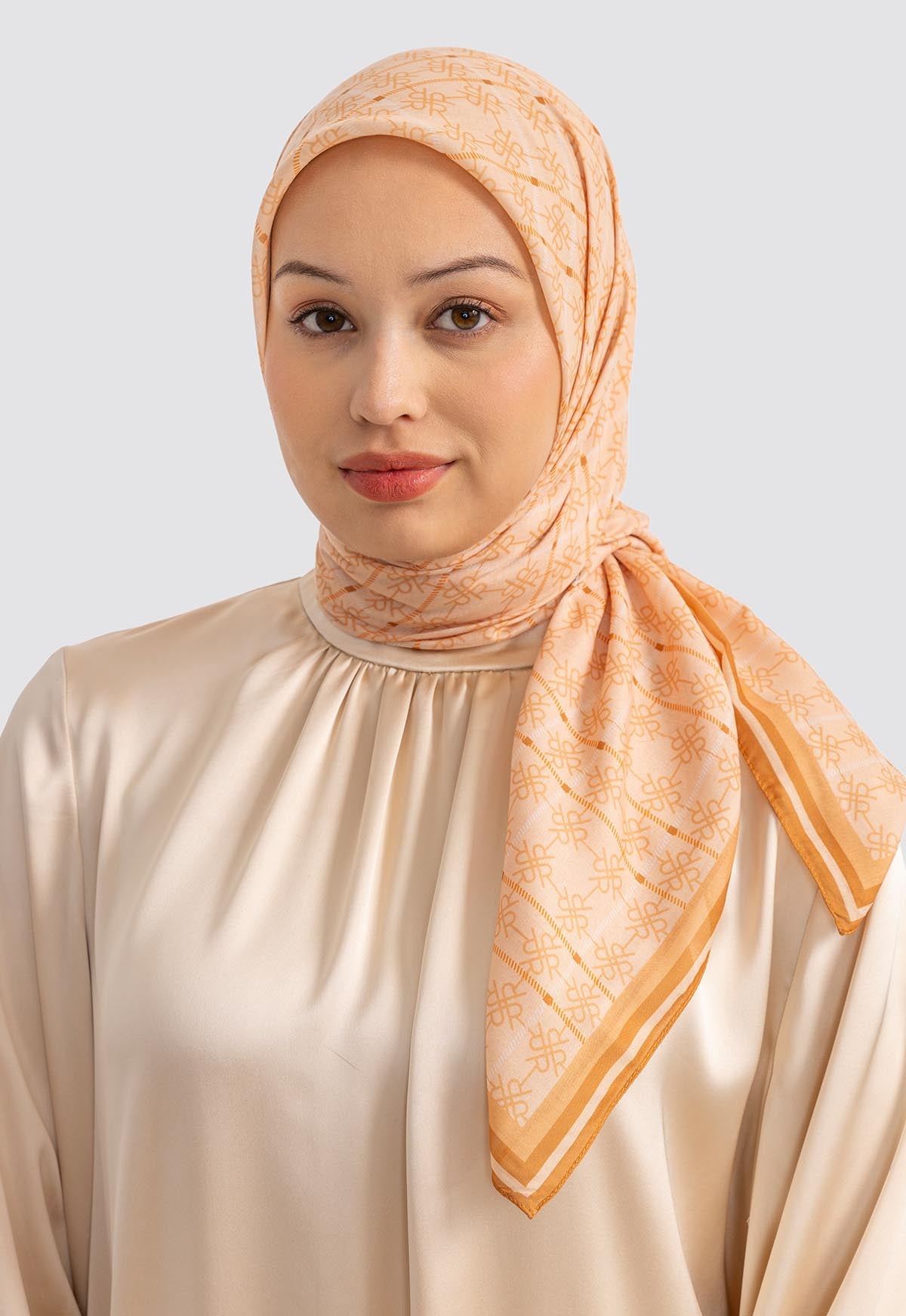 ESHAL SCARF