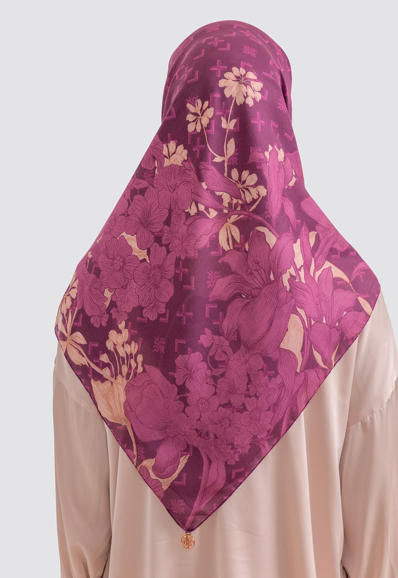 LYRIA SCARF