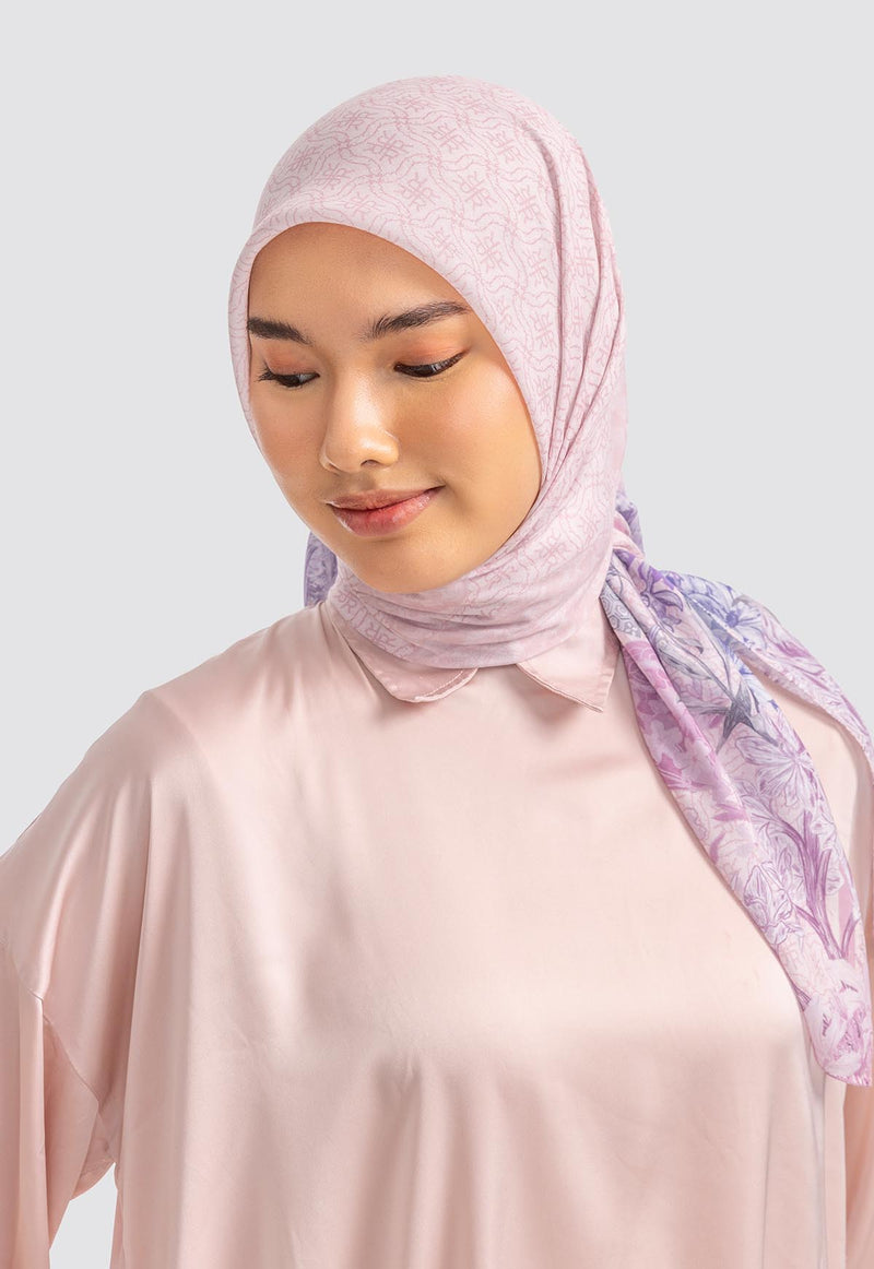 QUINN SCARF