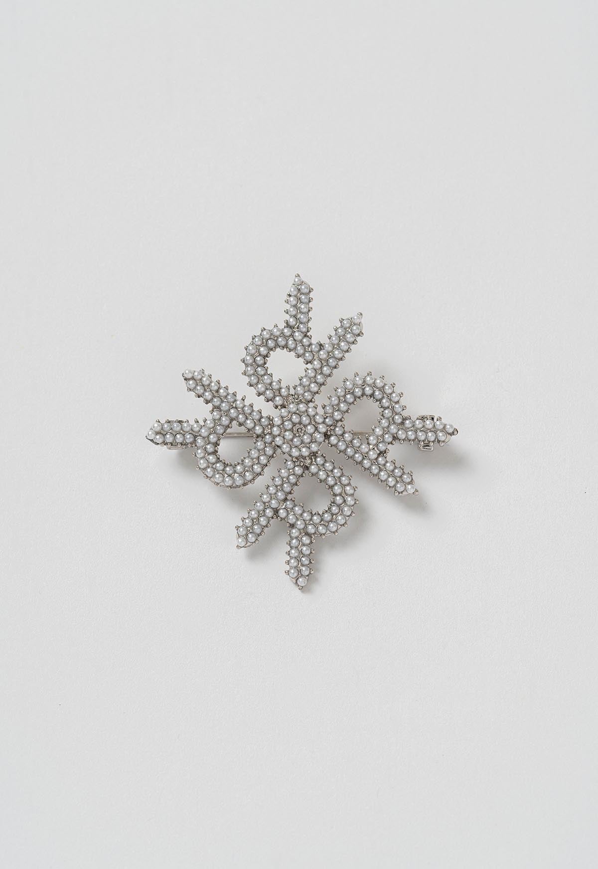 ADVIKA BROOCH