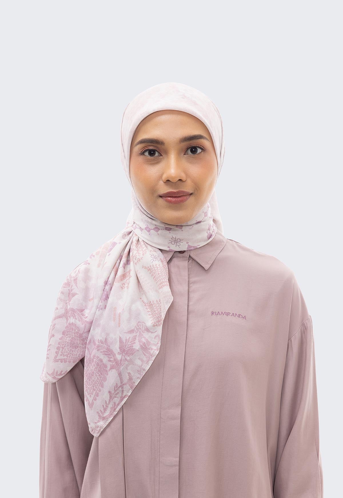 EVELINE SCARF