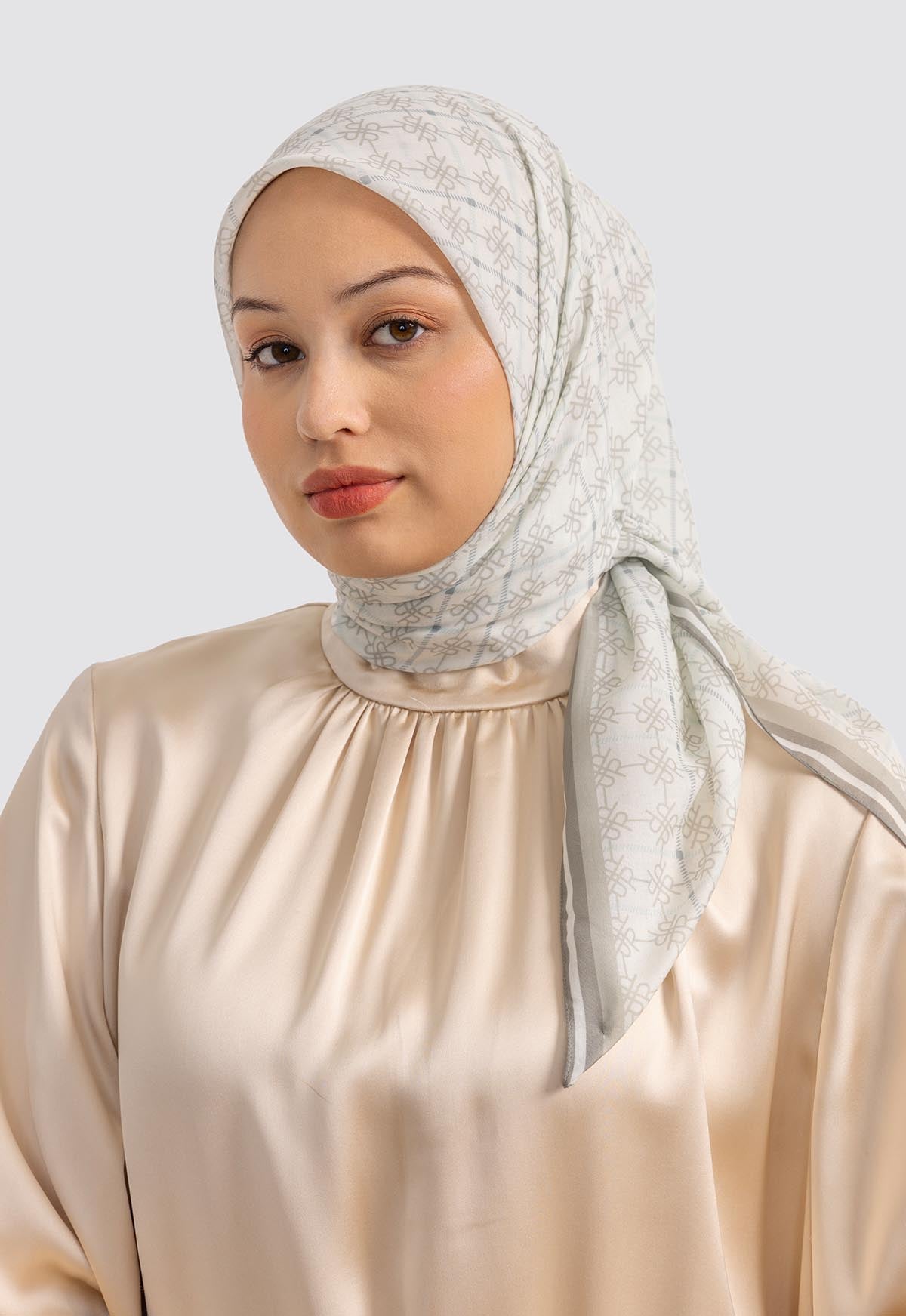 ESHAL SCARF