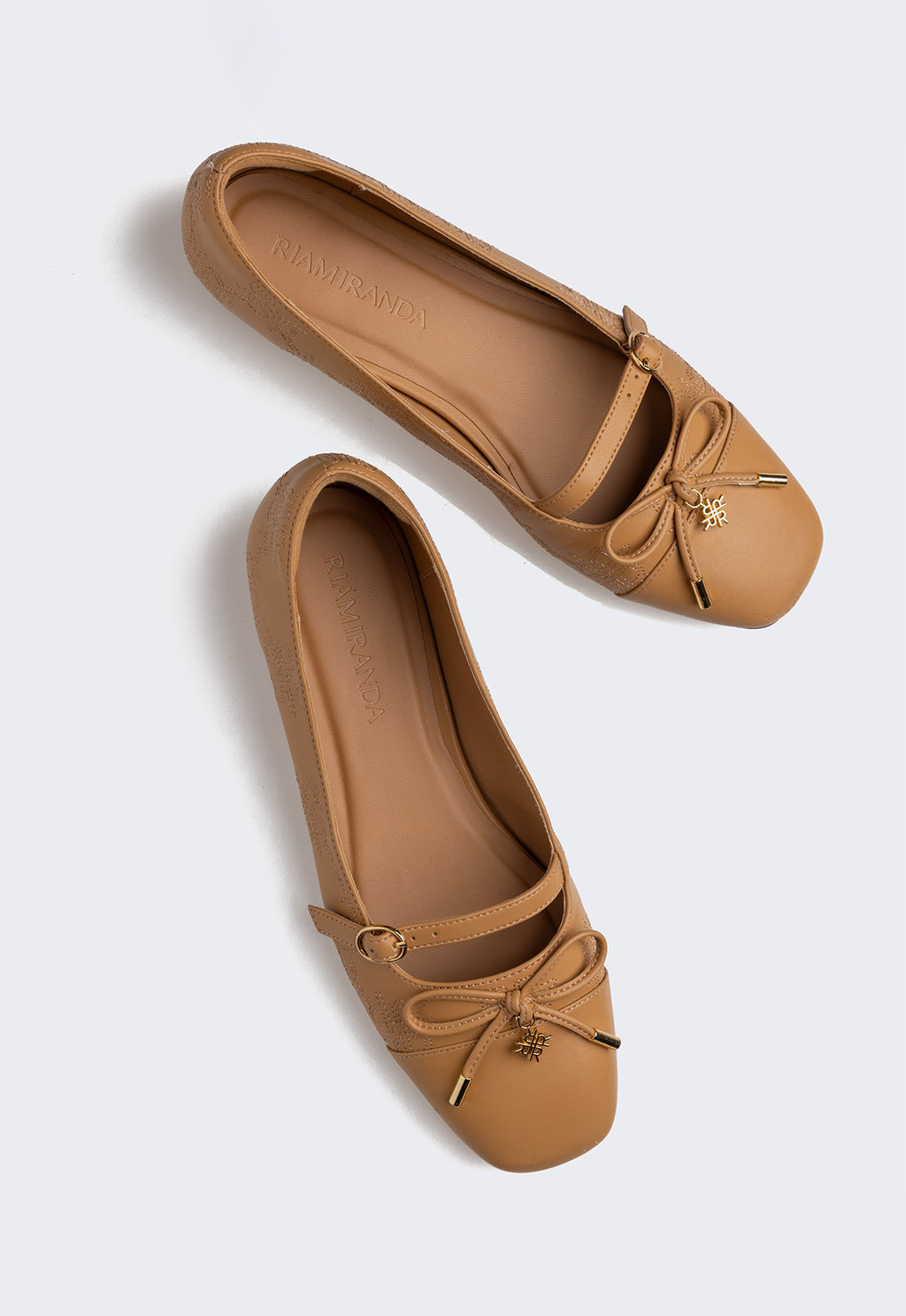 EMELINE FLAT SHOES