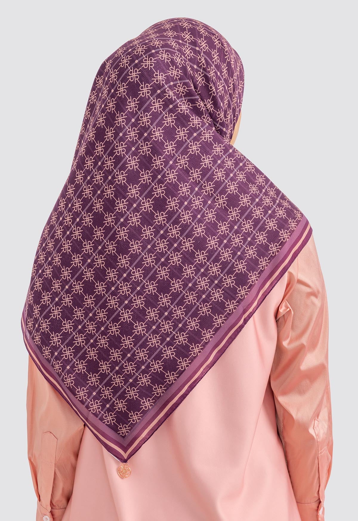 ESHAL SCARF