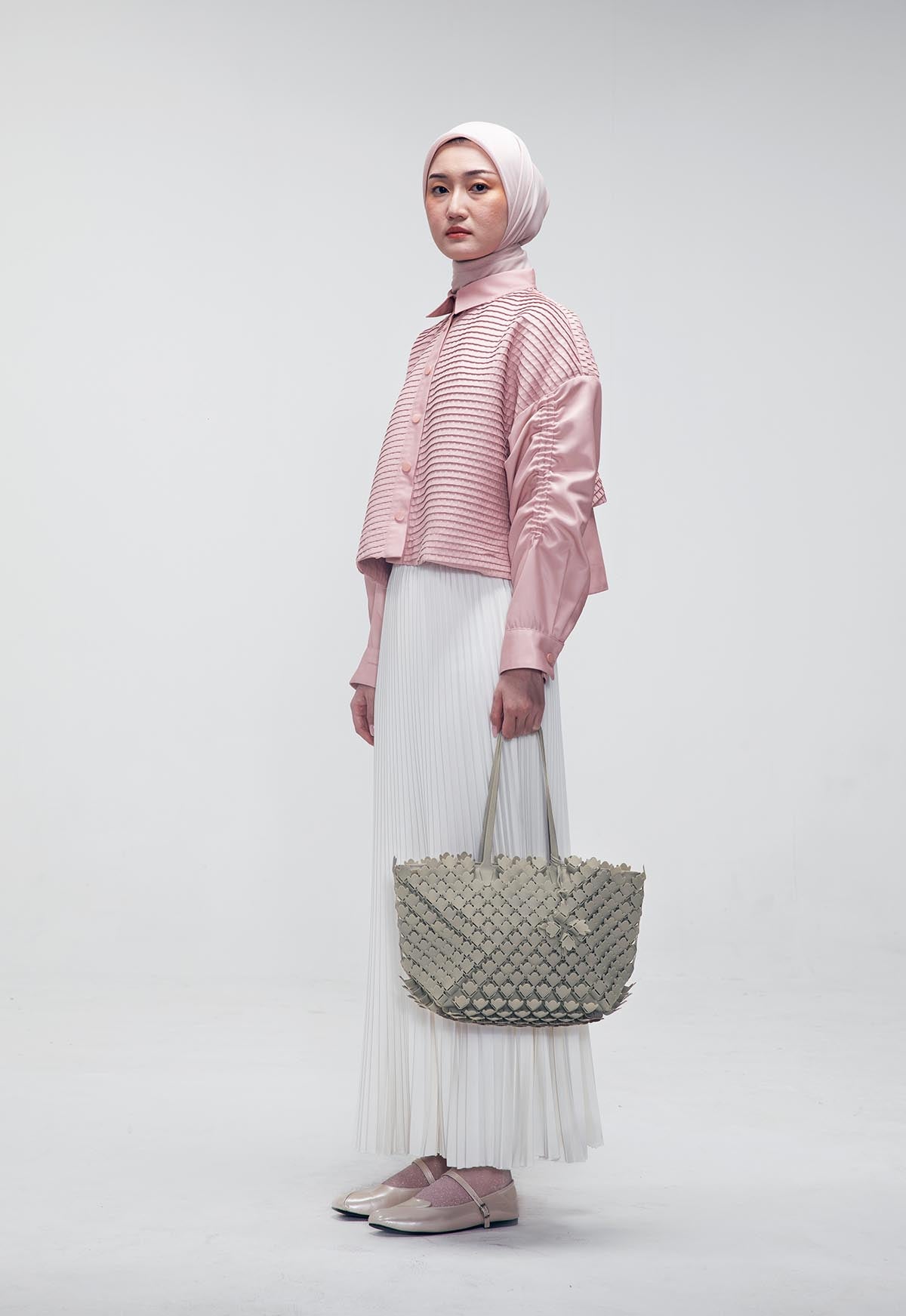 BYO GLESTER TOTE BAG
