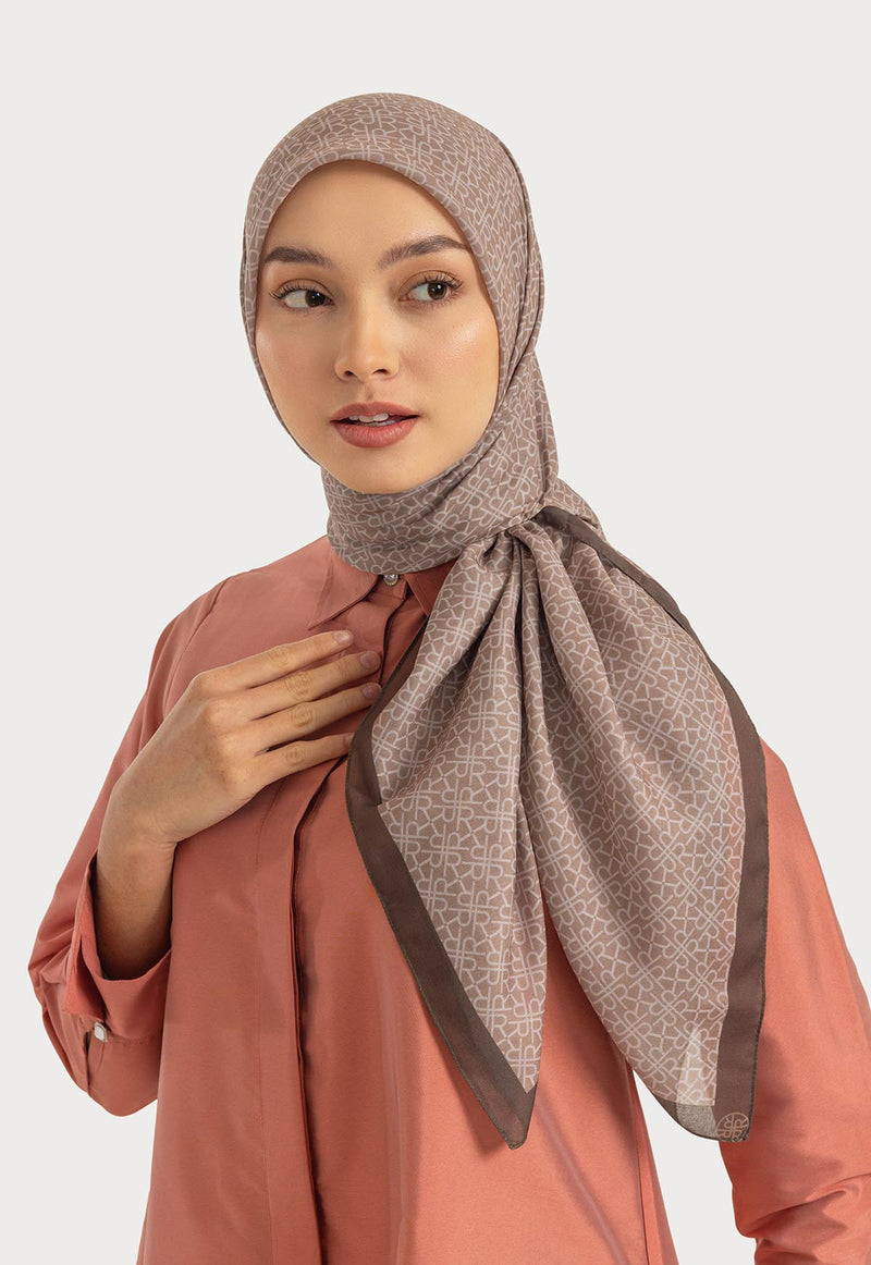 ZIYANA MONOGRAM SCARF