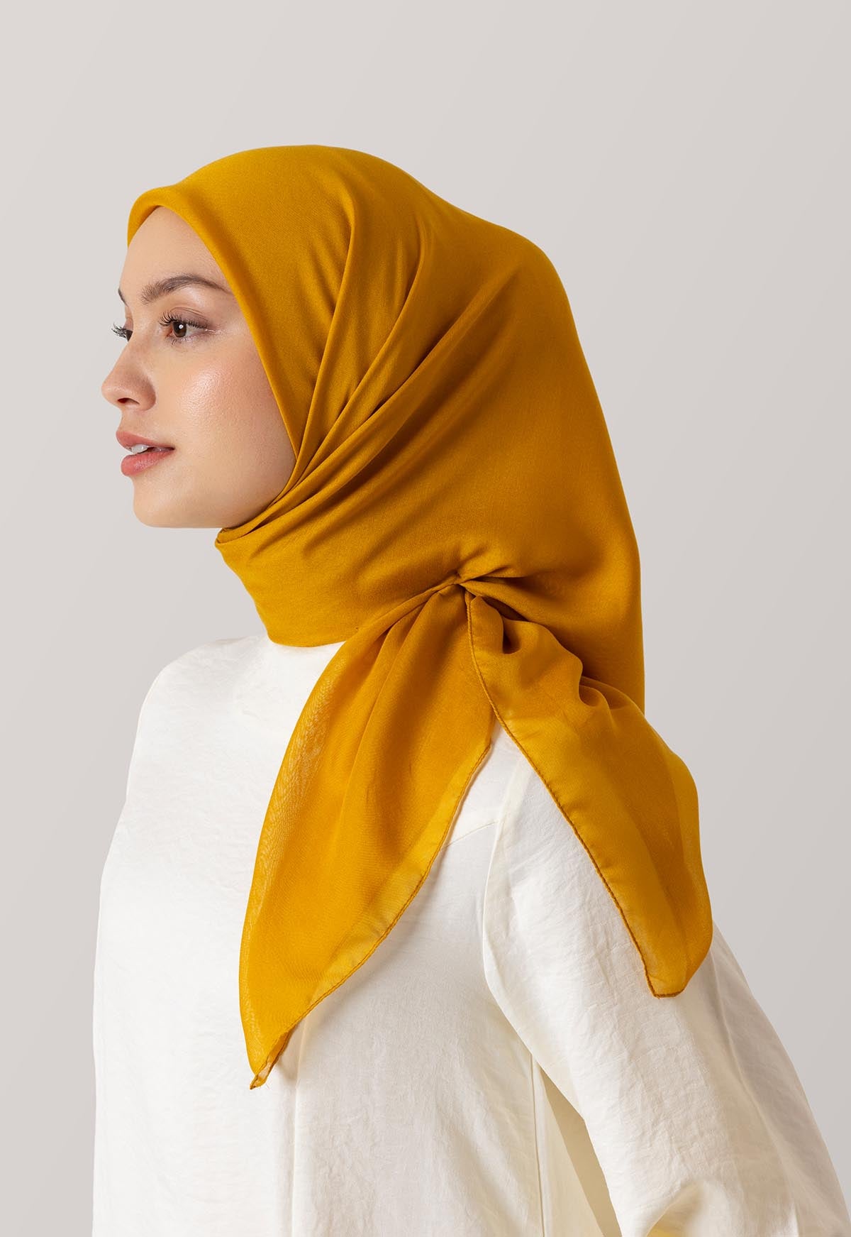 RARINA PARIS SCARF