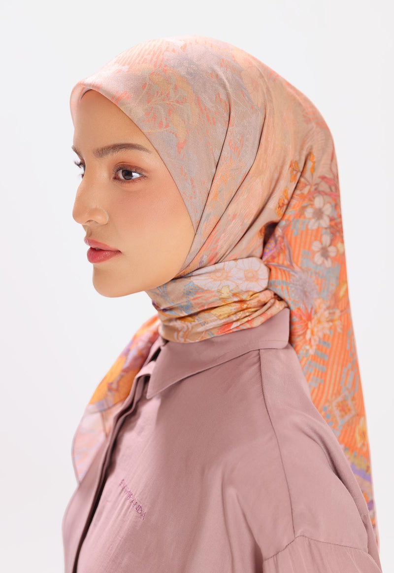 HAIFA SCARF