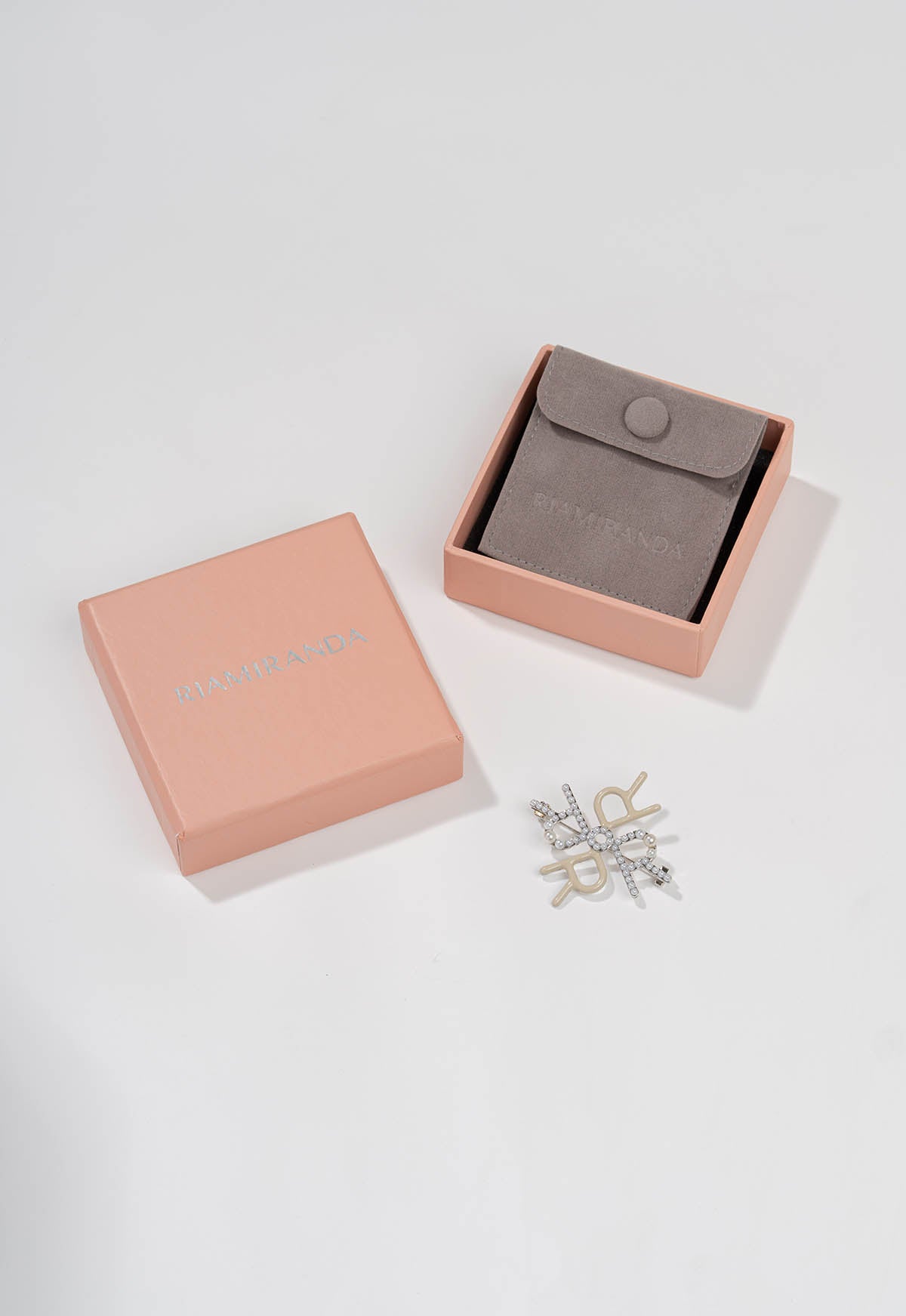YUNA BROOCH