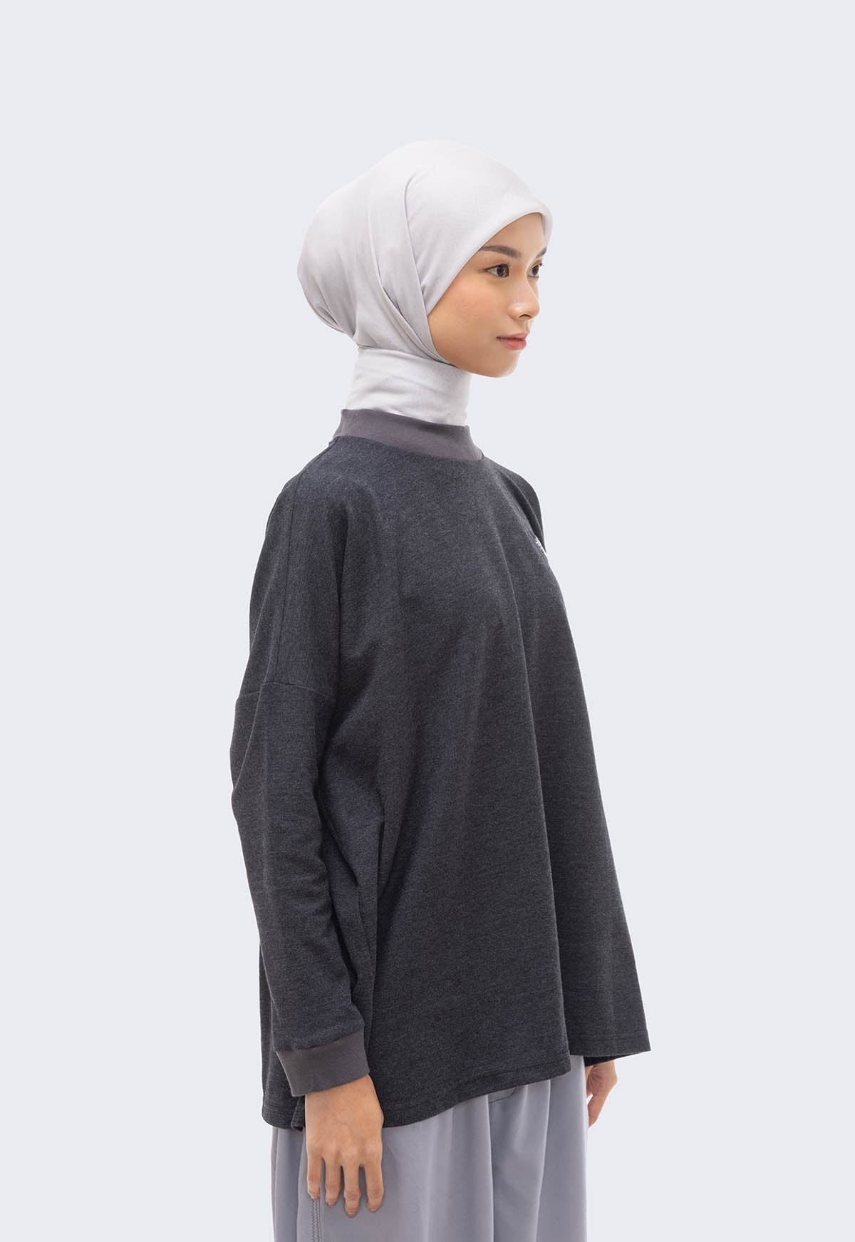 NERIDA SWEATSHIRT