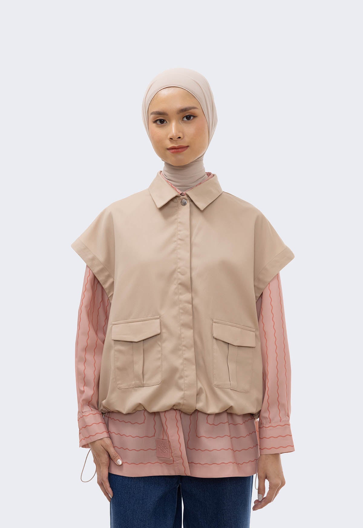 DELTA VEST