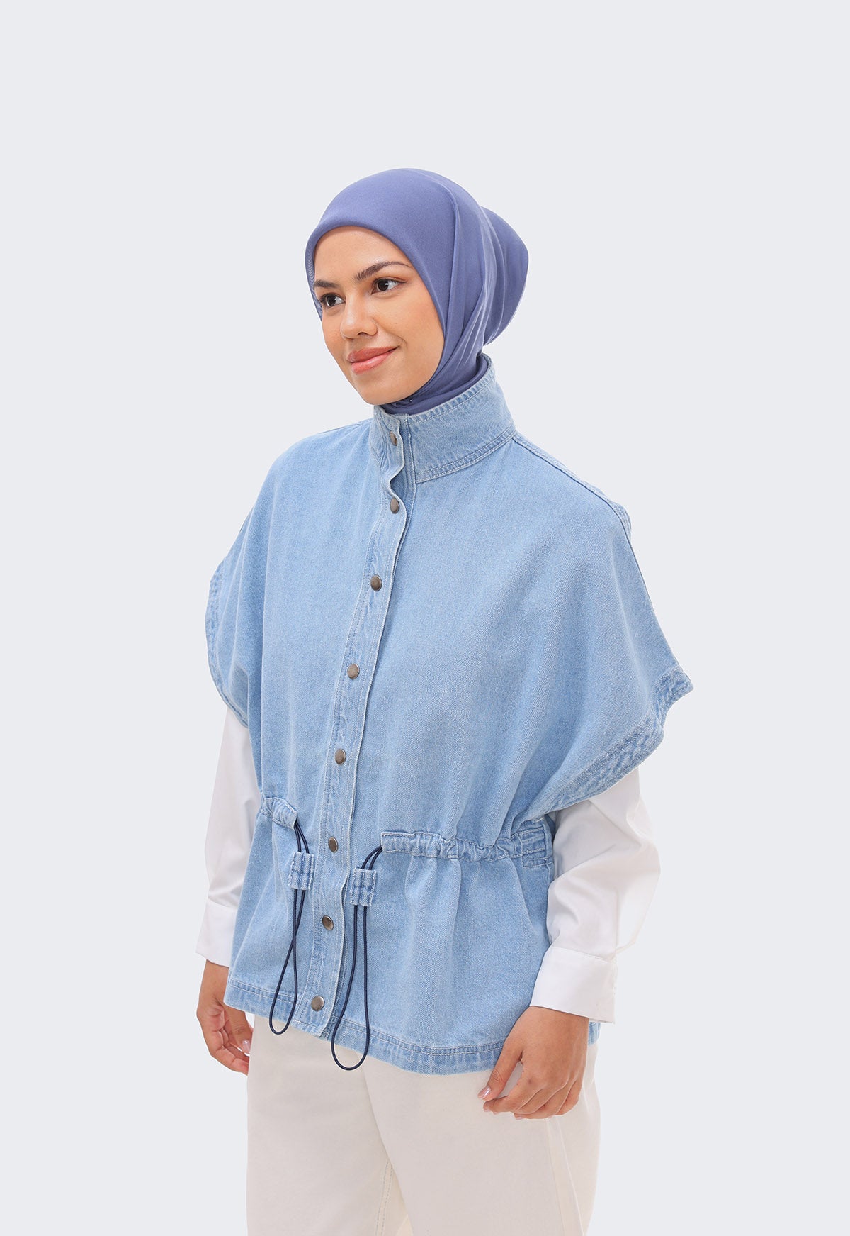 VERA VEST
