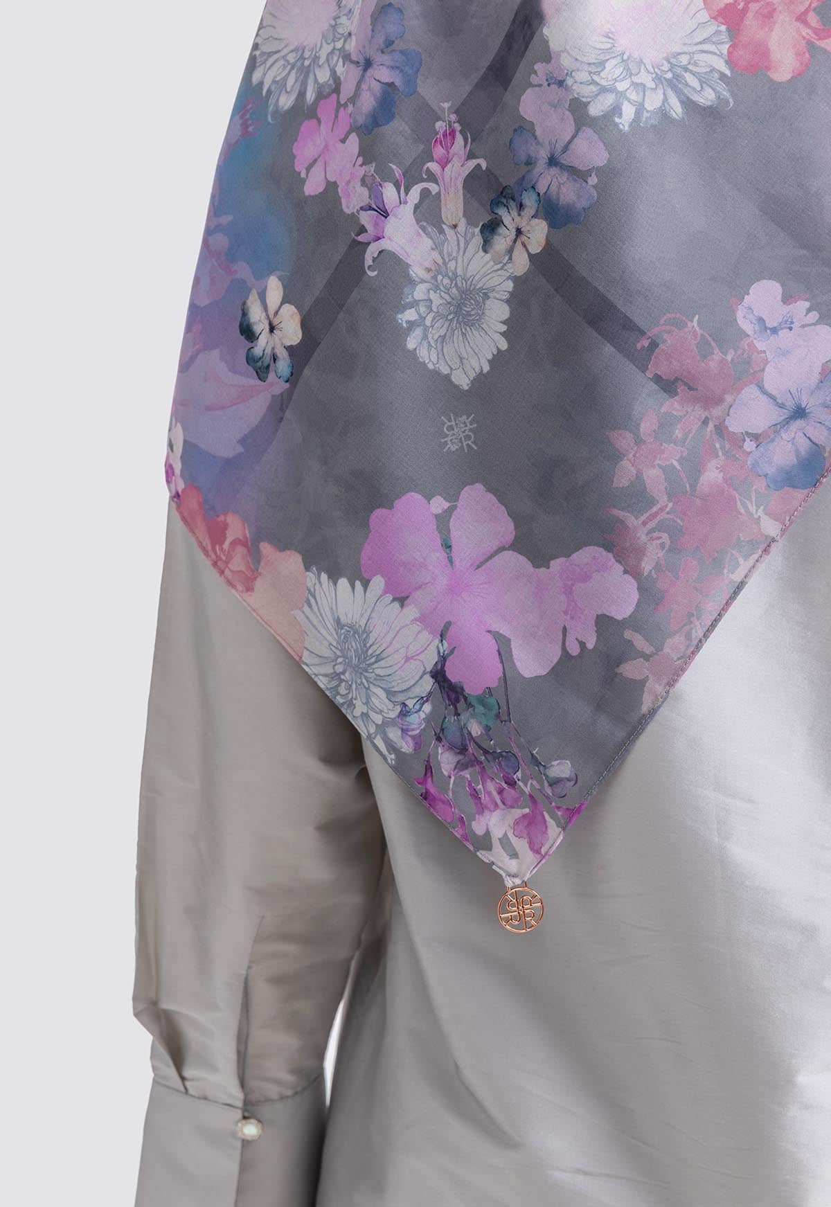 LENORA SCARF