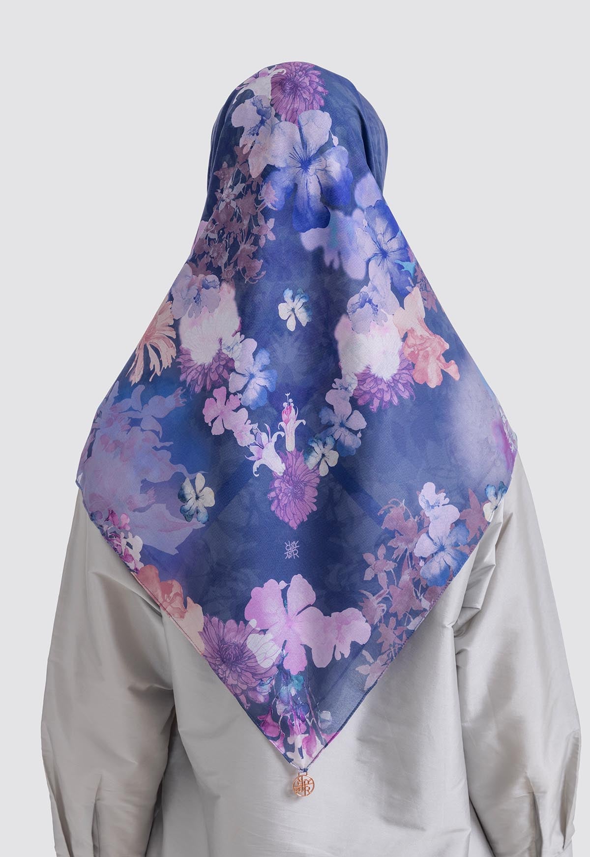 LENORA SCARF