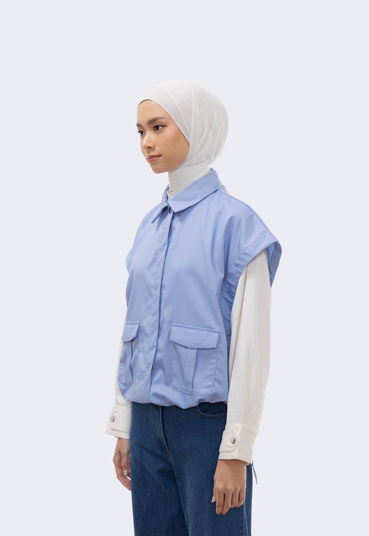 DELTA VEST