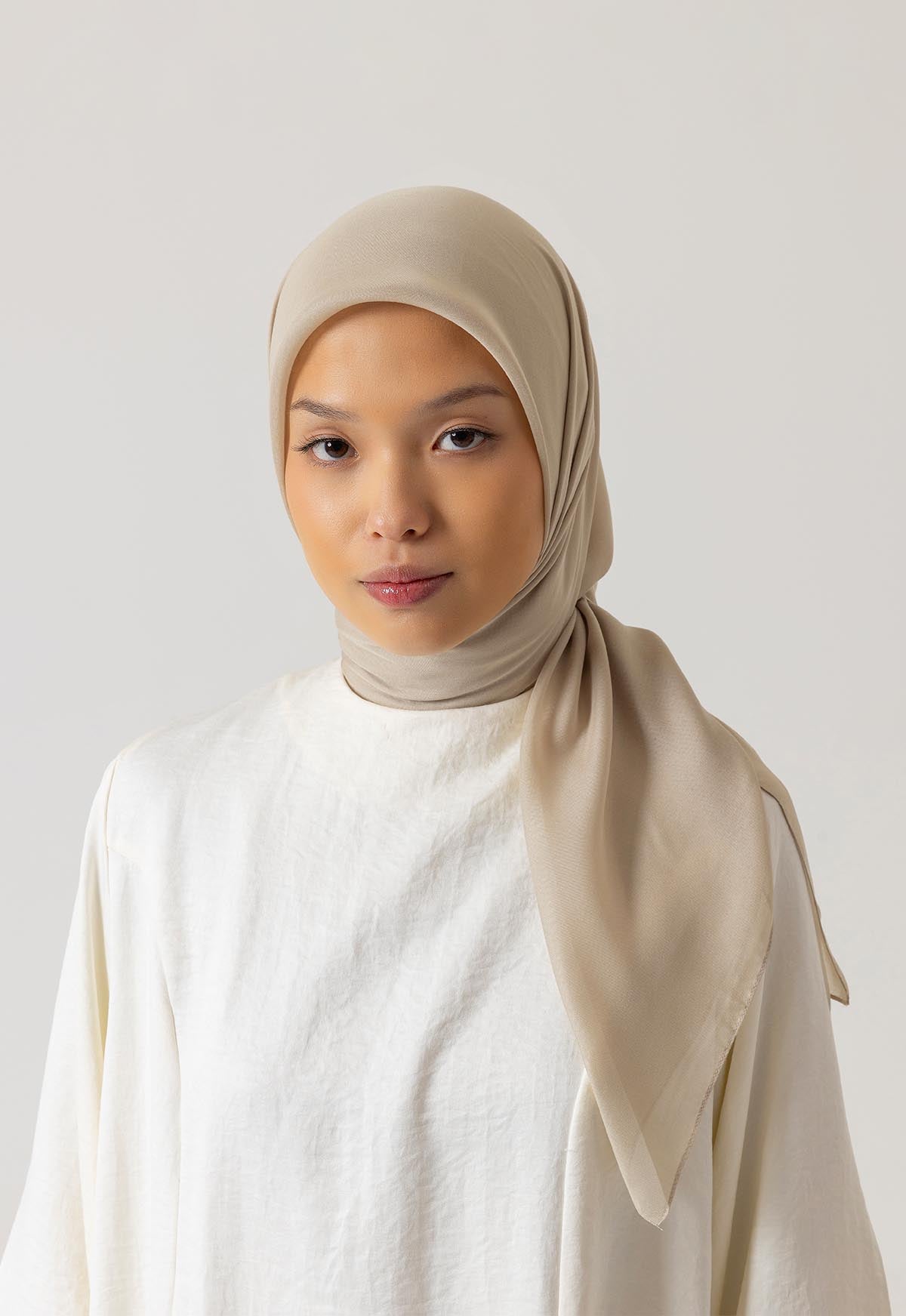 RARINA PARIS SCARF