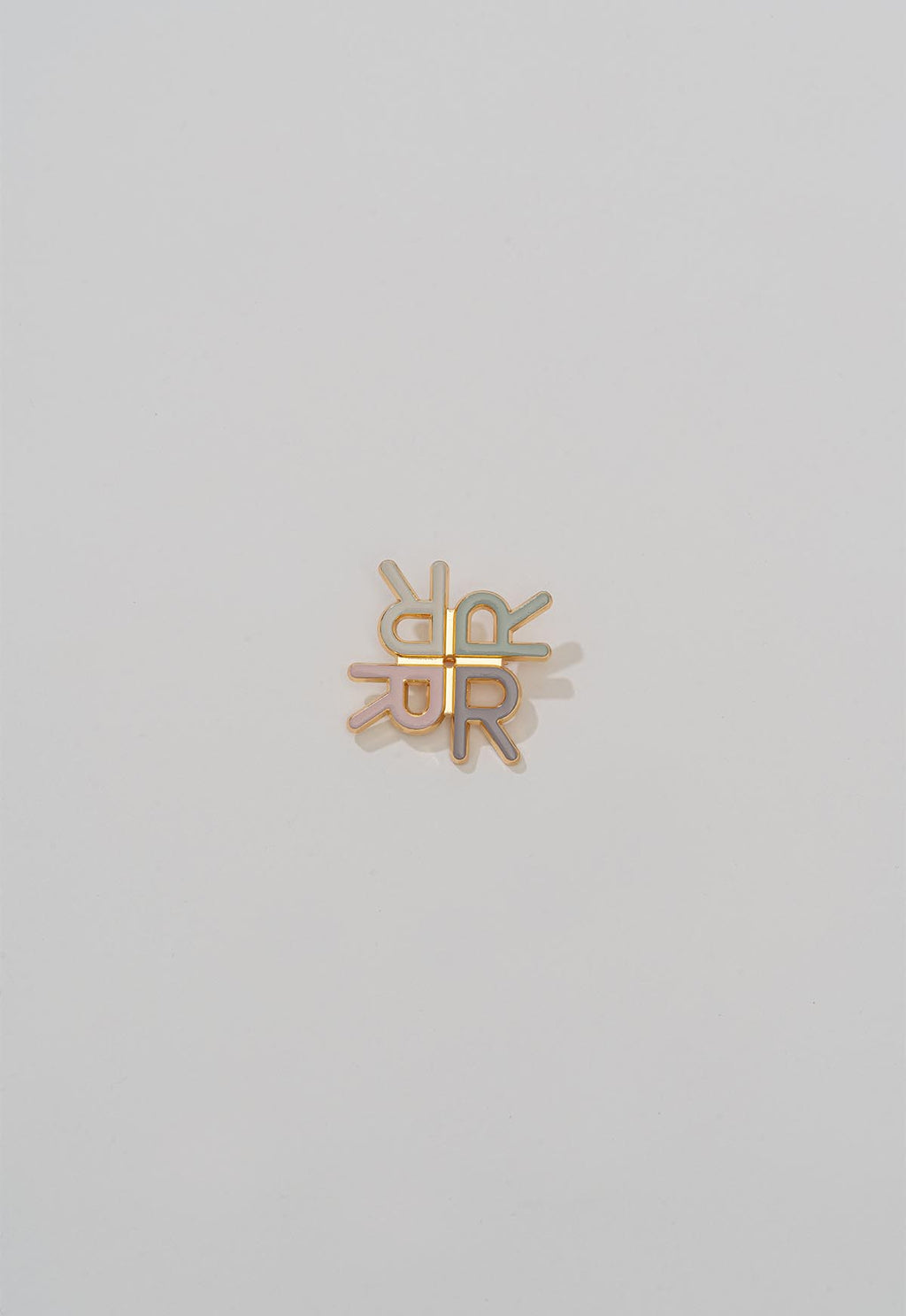 QUARTA BROOCH