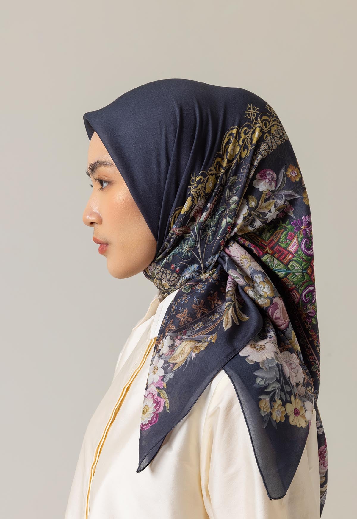 MILICA SCARF