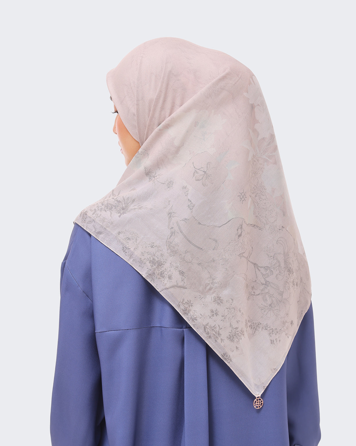 ZAIA SCARF