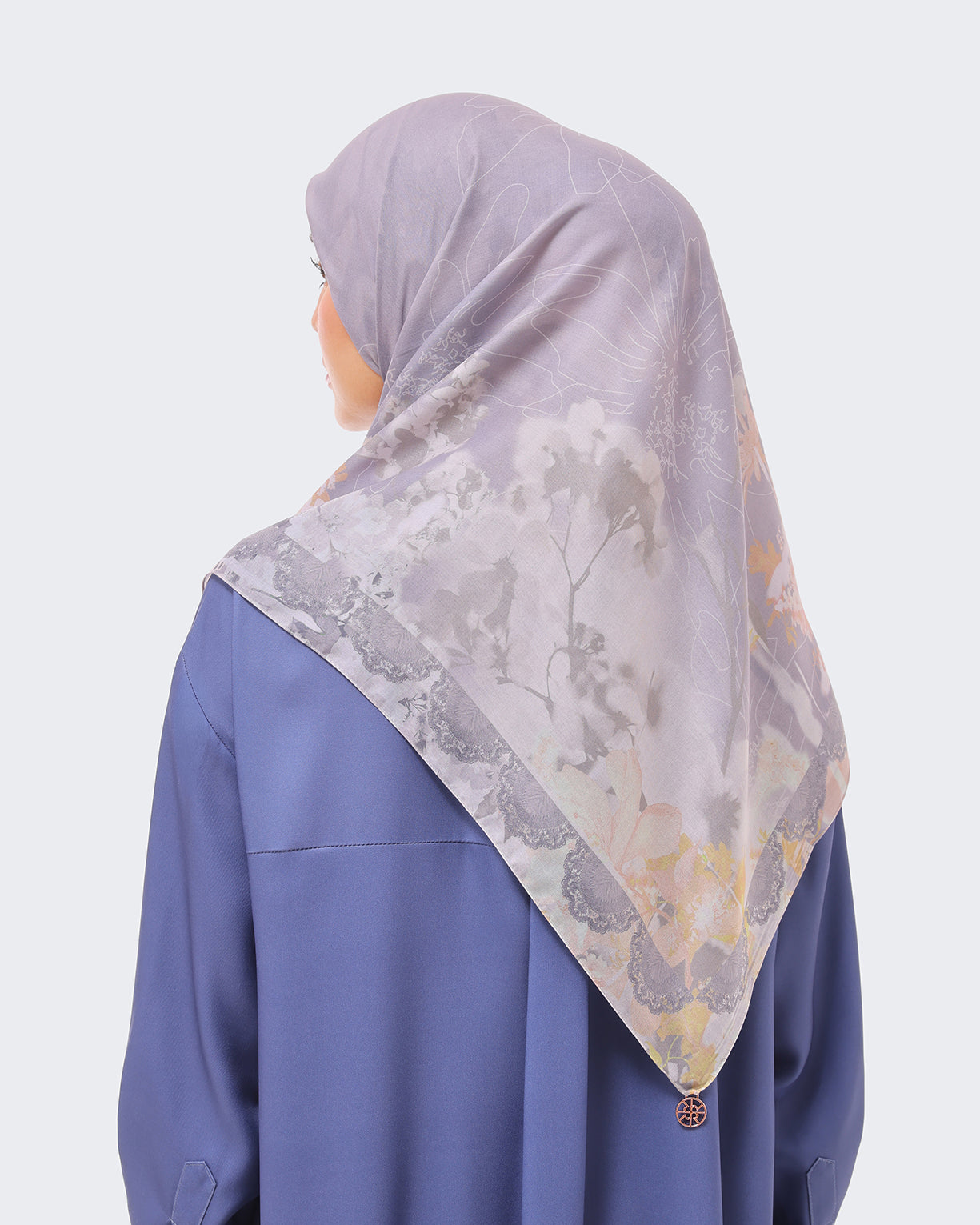 AVIA SCARF