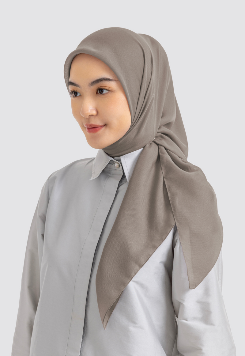 RARINA PARIS SCARF