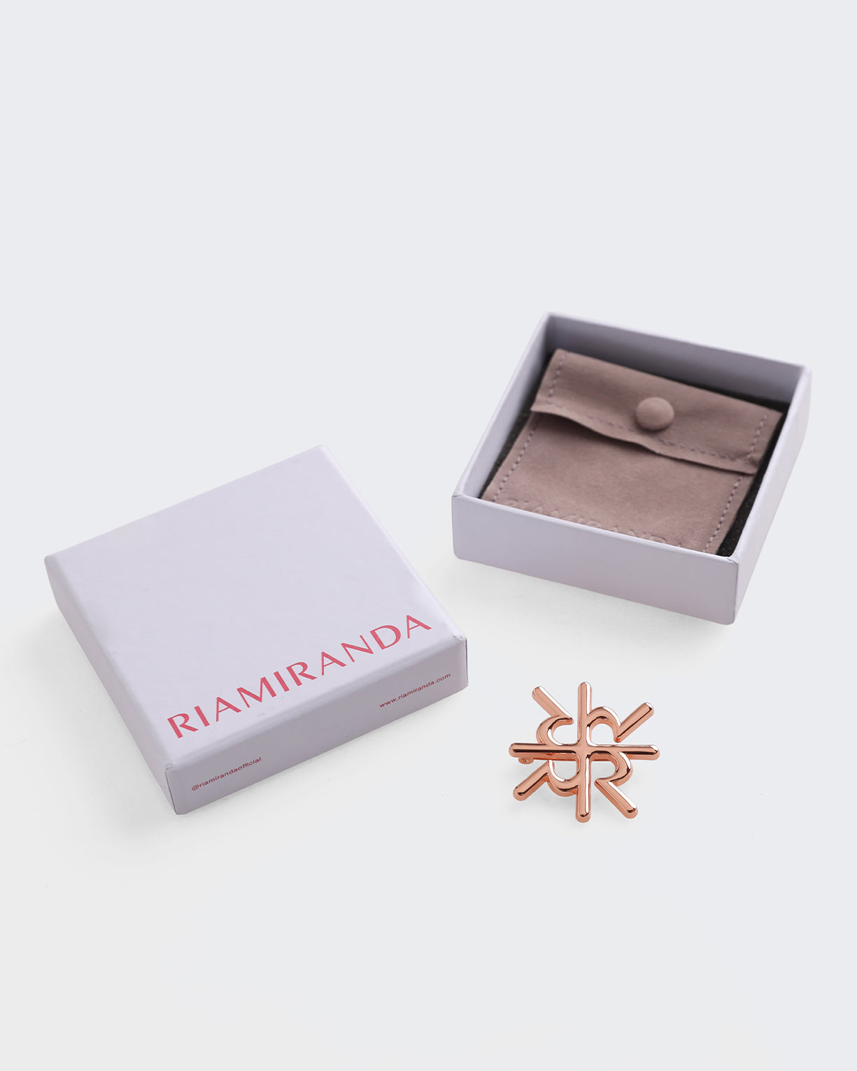 VELUNA BROOCH