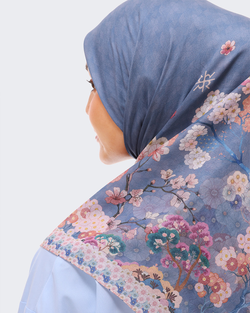 YUKI SCARF