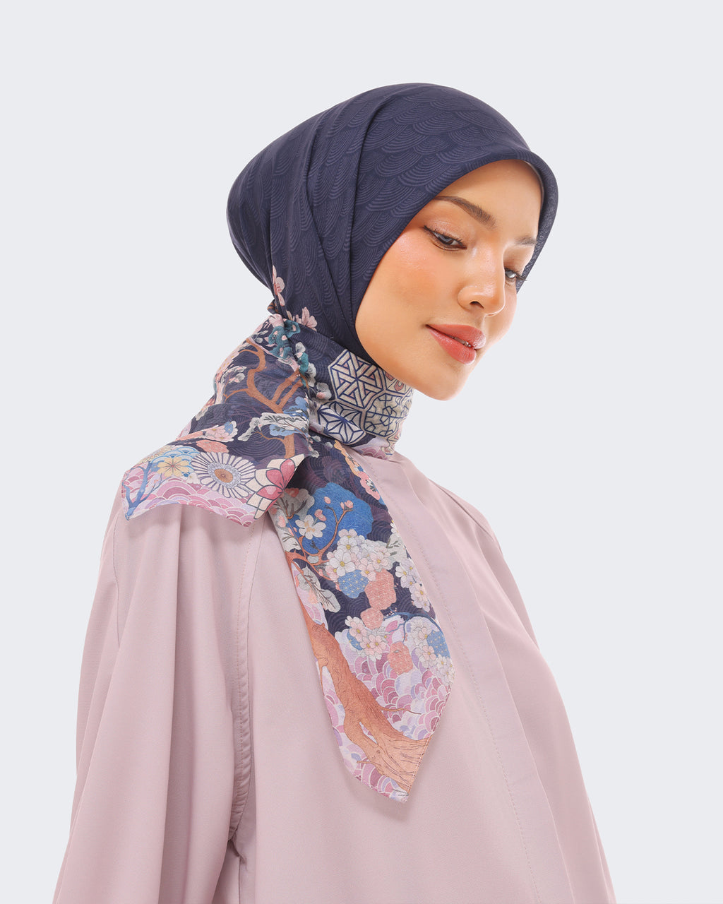 HIKARI SCARF