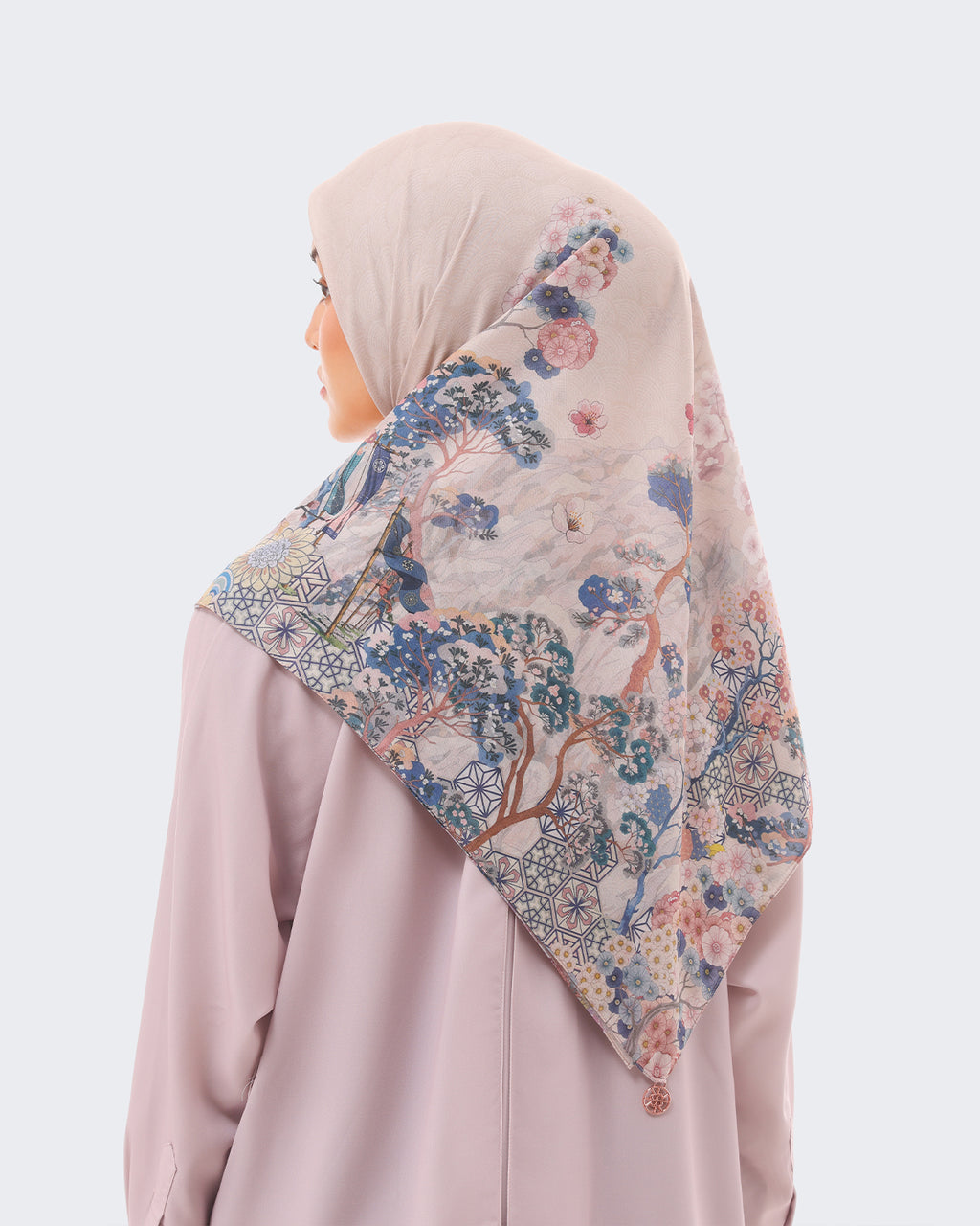 HIKARI SCARF