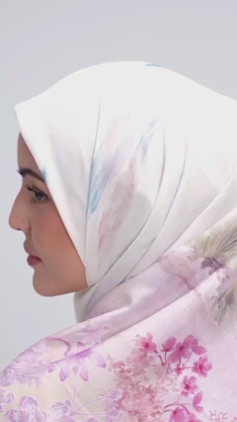 NAIRA SCARF