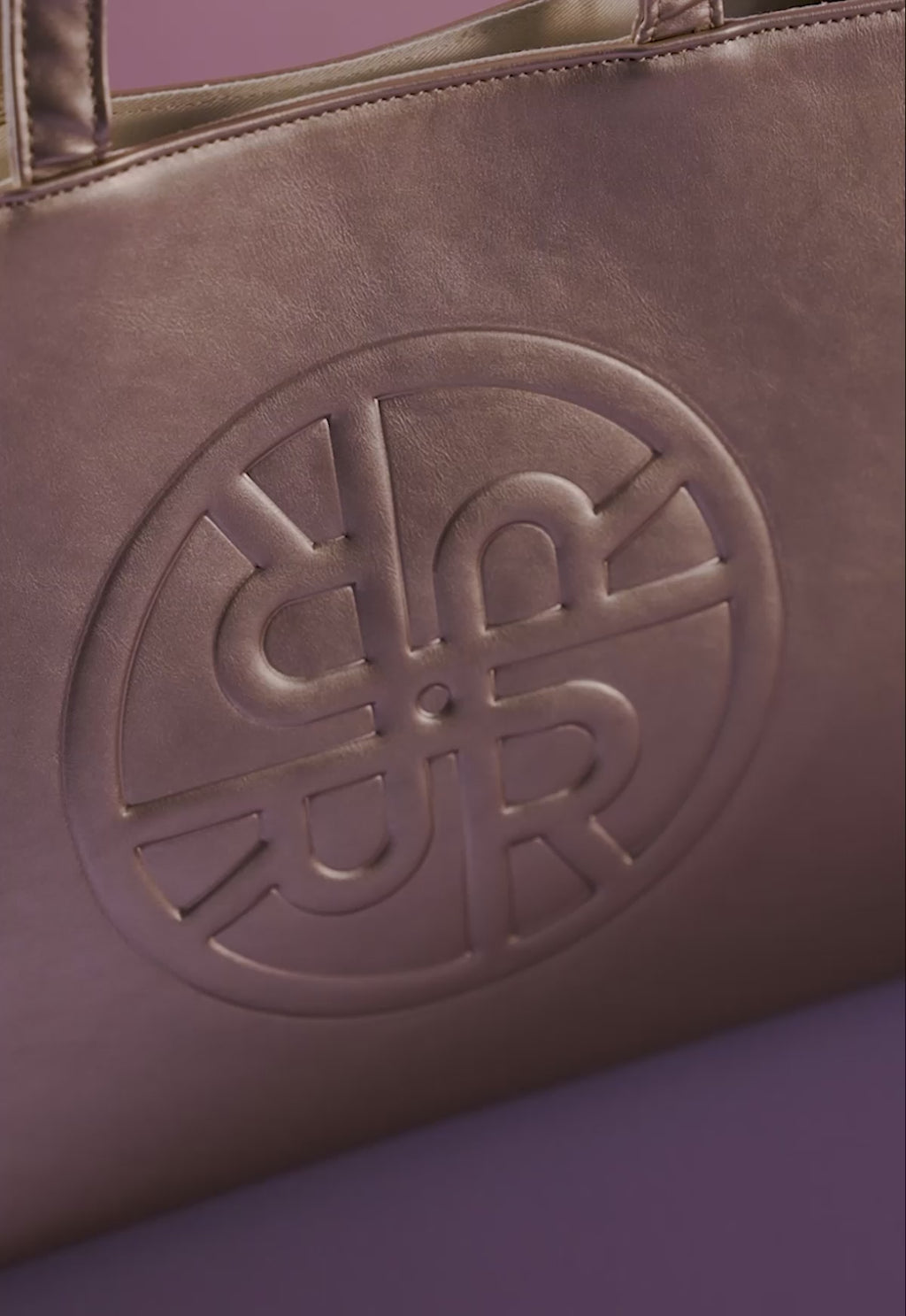 MINOR DEFECT R5 - HARLOW MEDIUM METALIC BAG