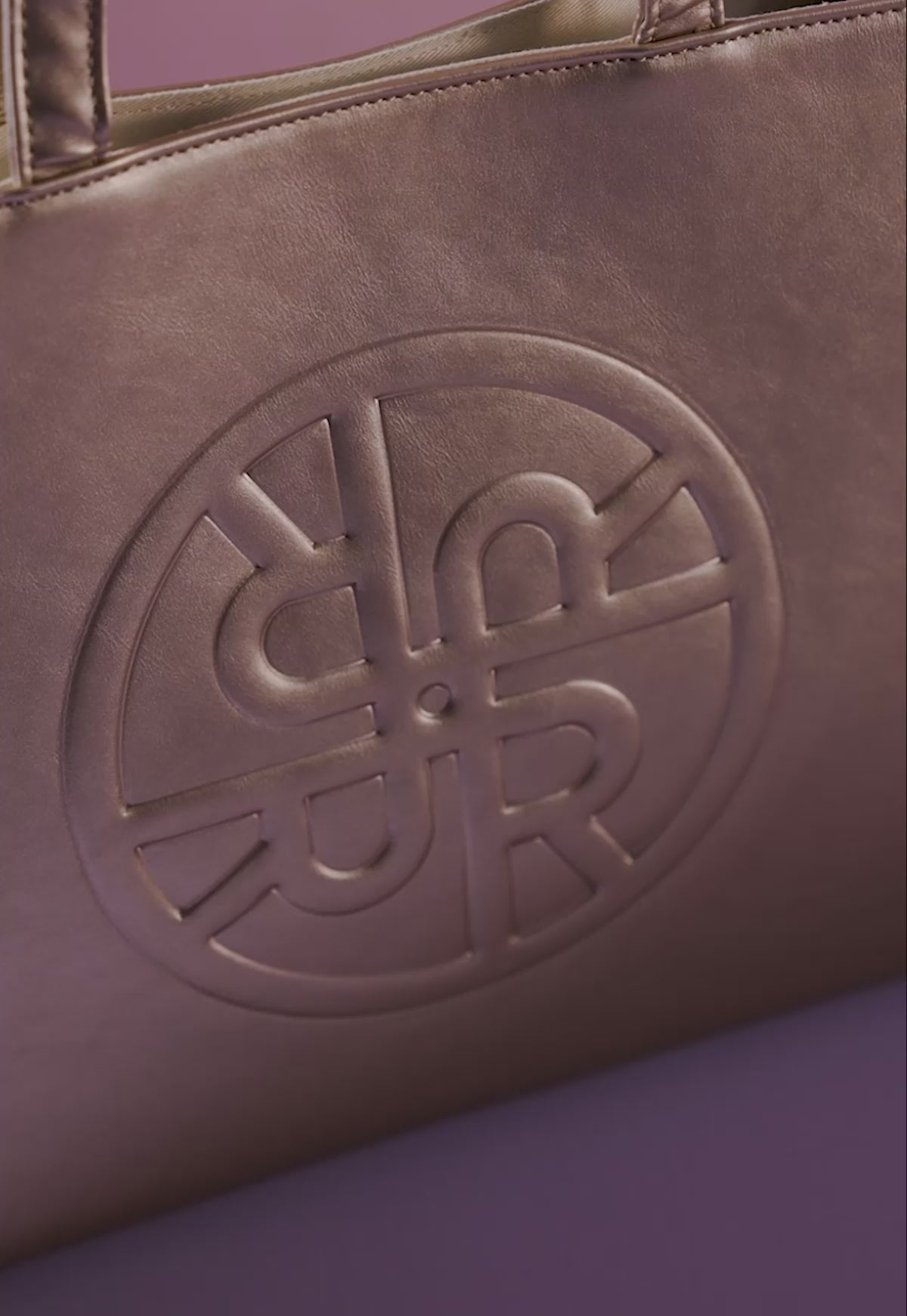 MINOR DEFECT R5 - HARLOW MEDIUM METALIC BAG